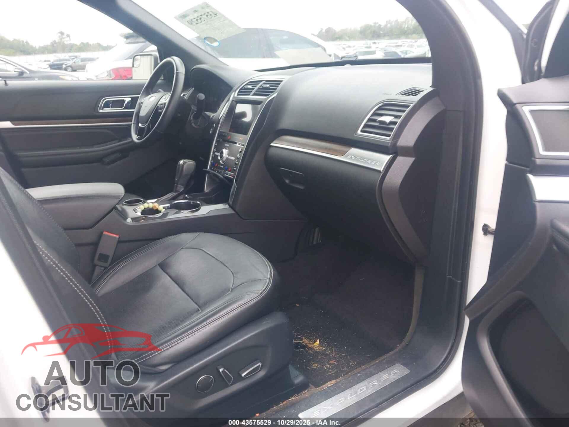 FORD EXPLORER 2018 - 1FM5K7F81JGB63184