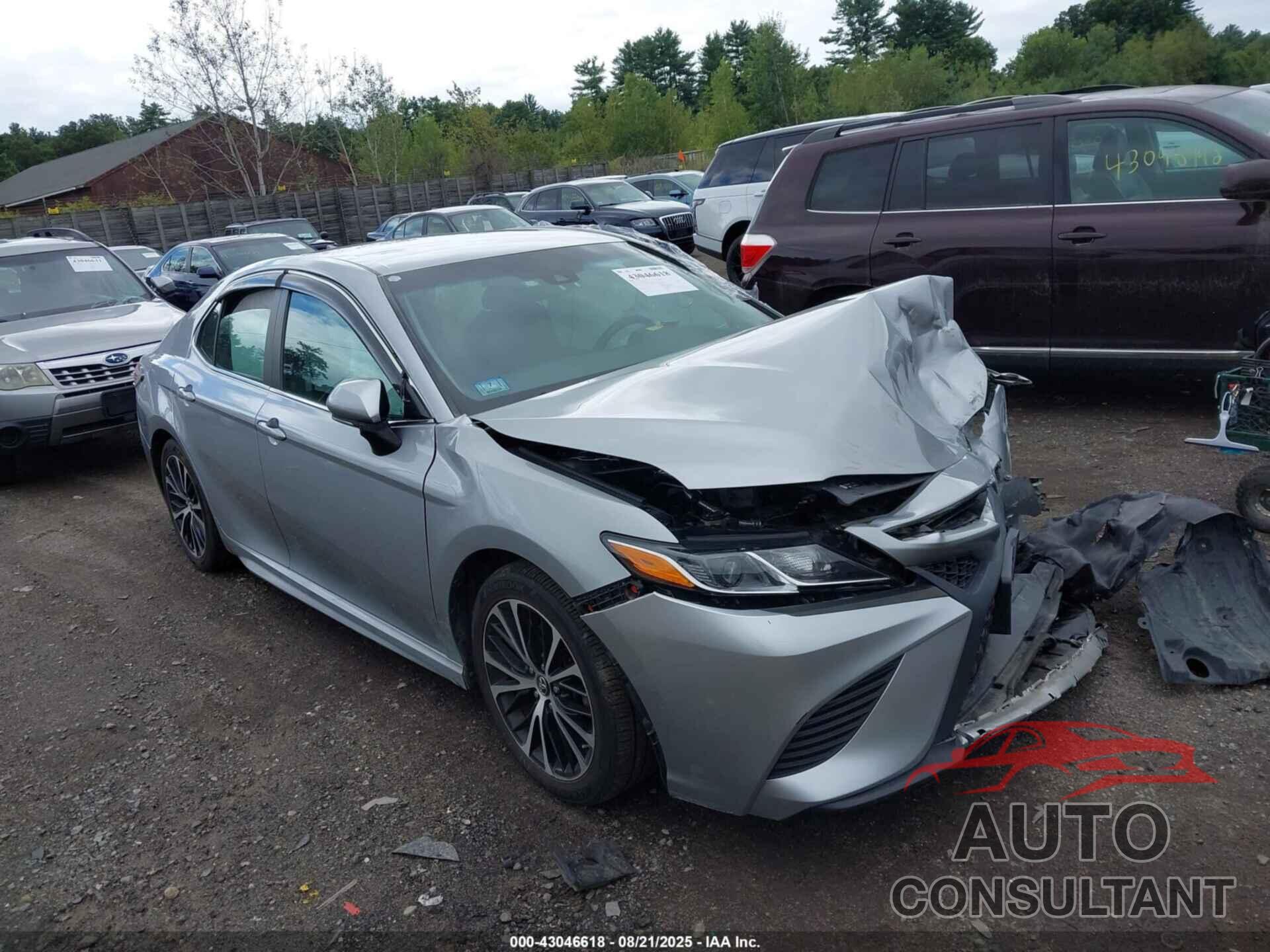 TOYOTA CAMRY 2018 - 4T1B11HK6JU636669
