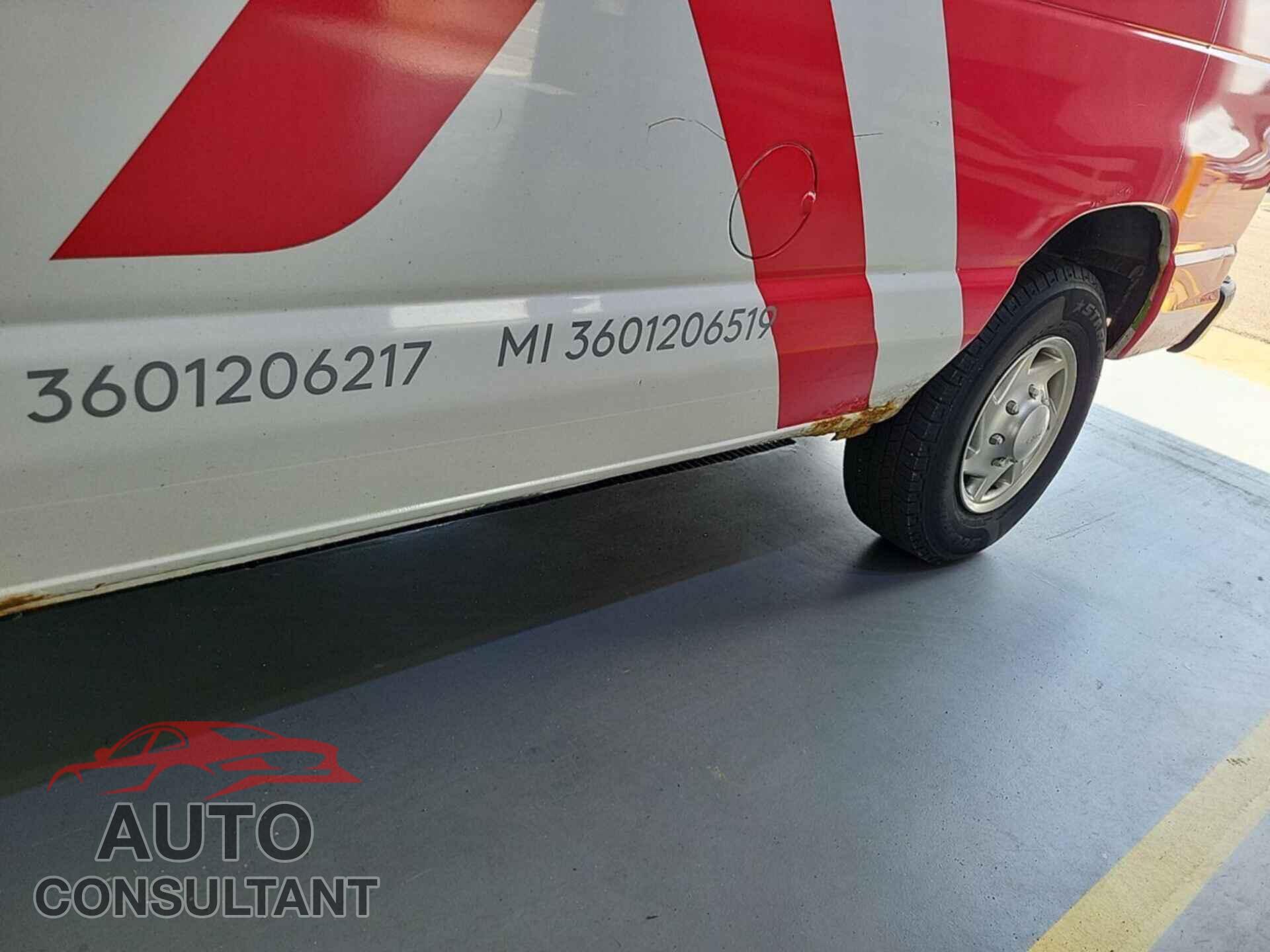 FORD ECONOLINE 2010 - 1FTNE2EL4ADA10319