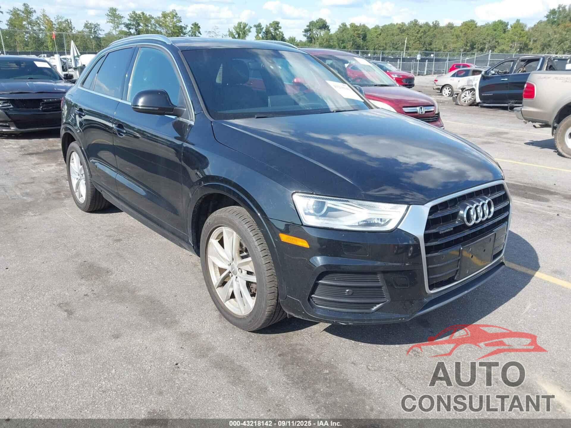 AUDI Q3 2017 - WA1JCCFS6HR000401