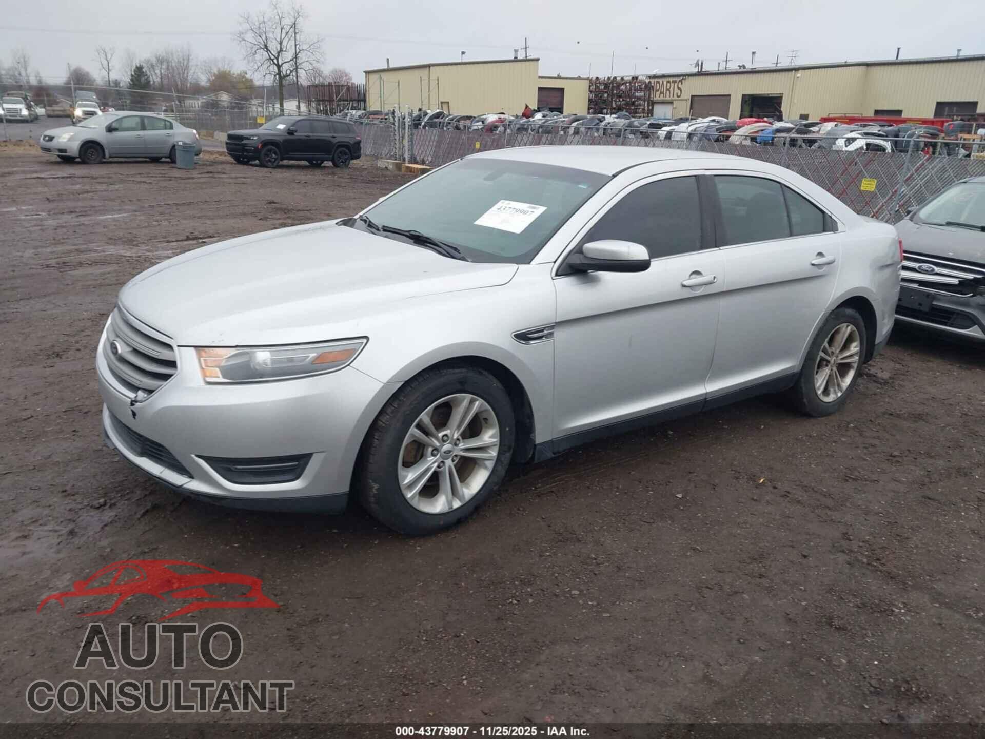 FORD TAURUS 2013 - 1FAHP2H86DG208357