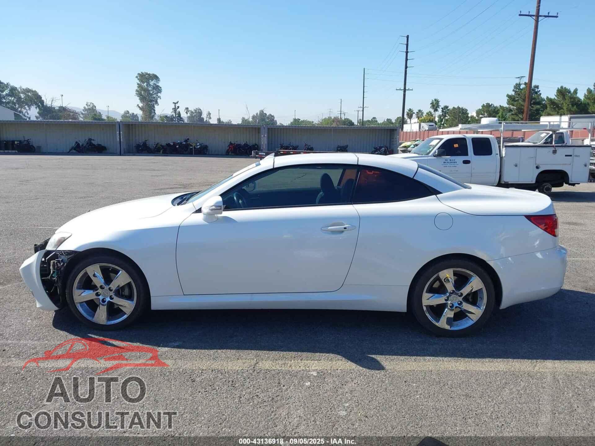 LEXUS IS 250C 2011 - JTHFF2C24B2516580