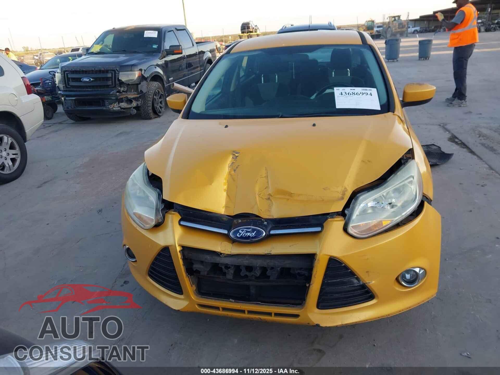 FORD FOCUS 2012 - 1FAHP3K23CL362766