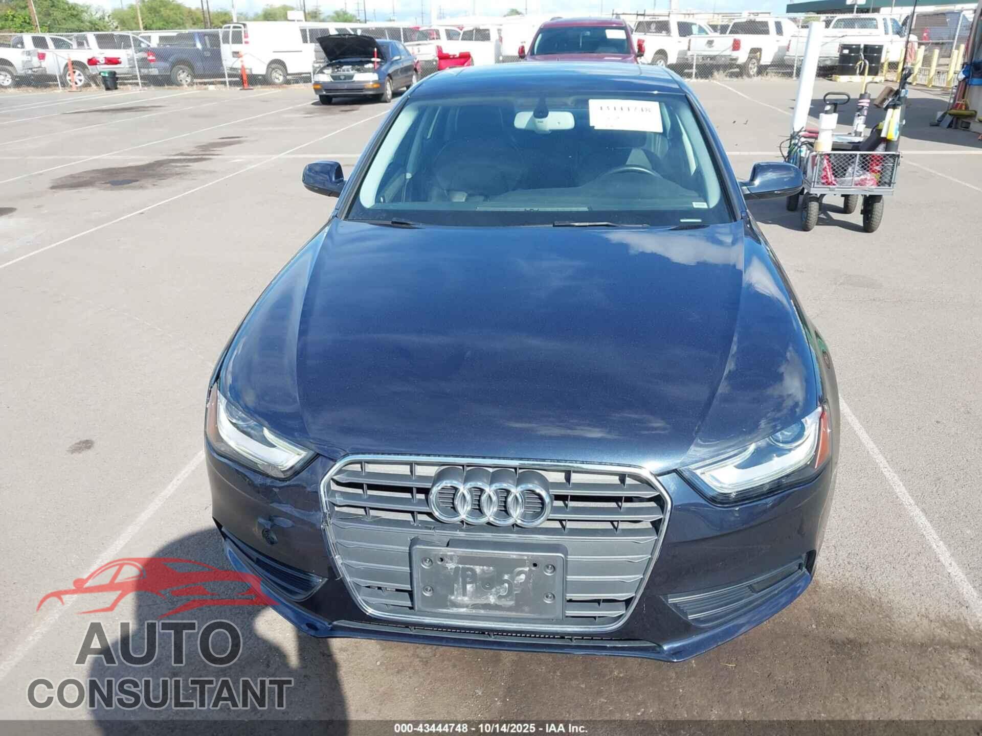 AUDI A4 2013 - WAUEFAFL0DN038085