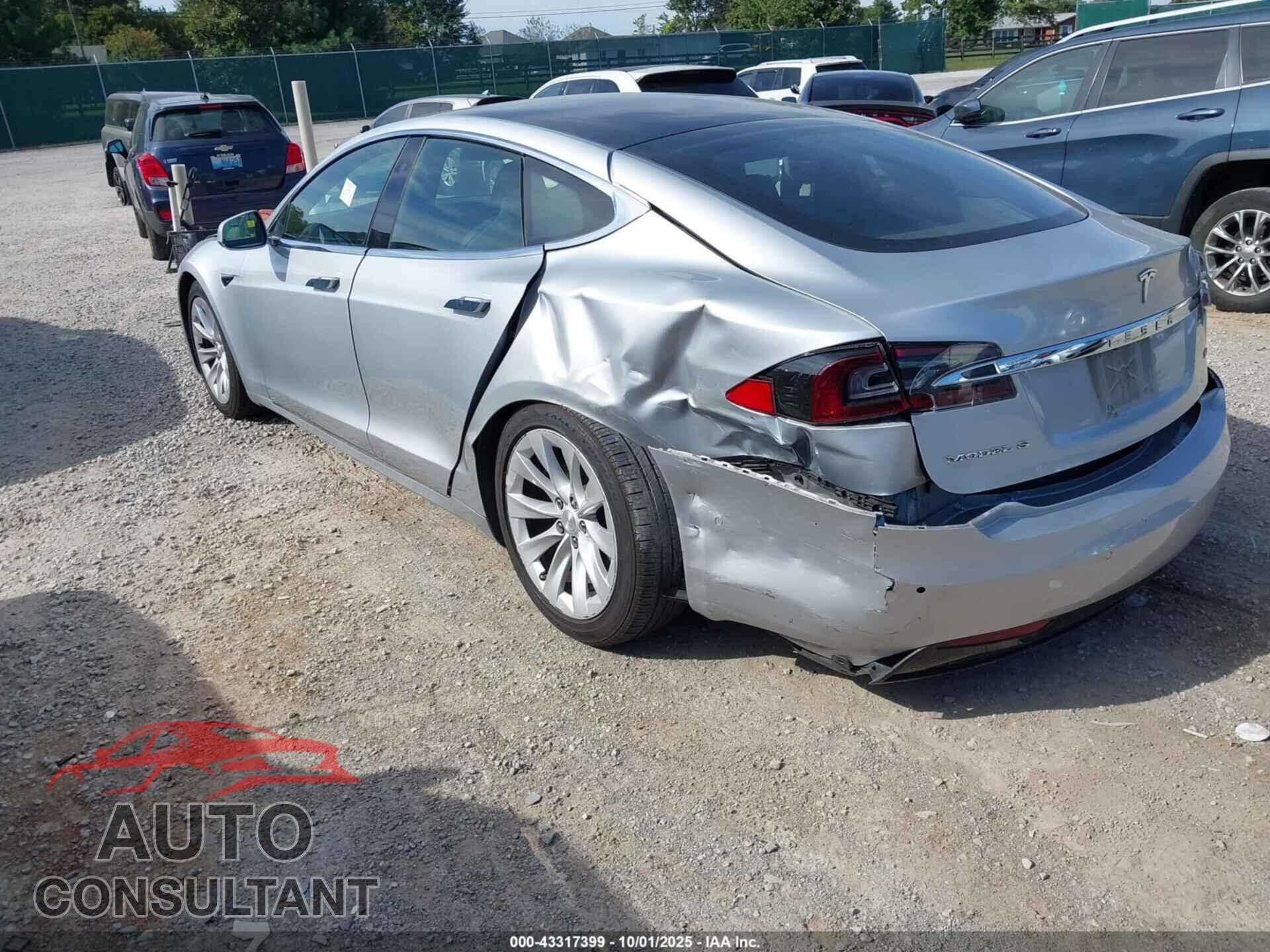 TESLA MODEL S 2017 - 5YJSA1E2XHF232236
