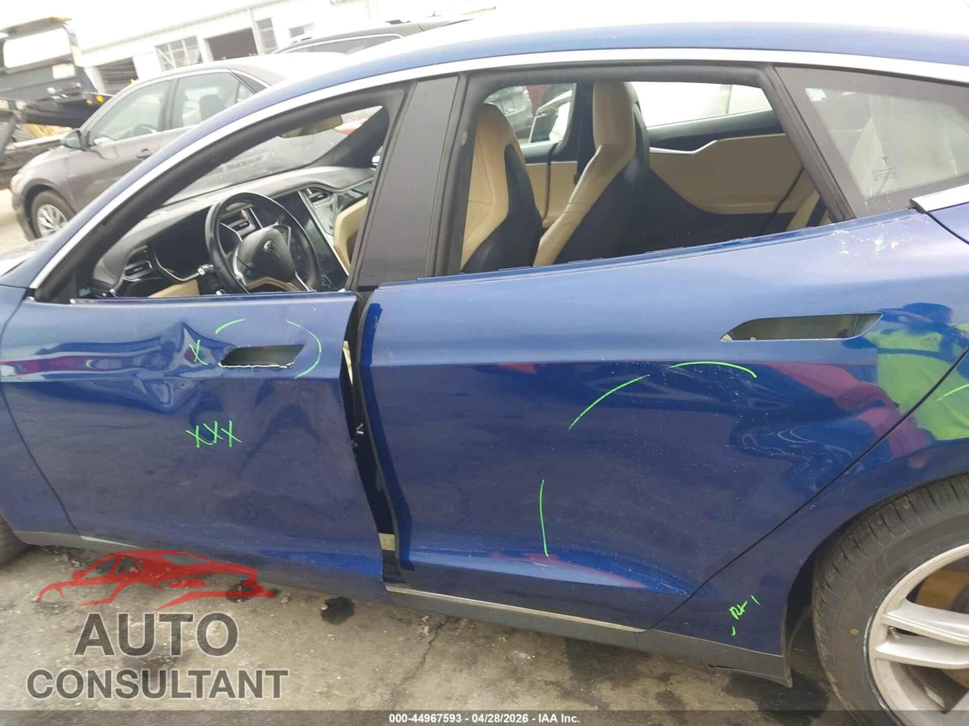 TESLA MODEL S 2015 - 5YJSA1E25FF101311