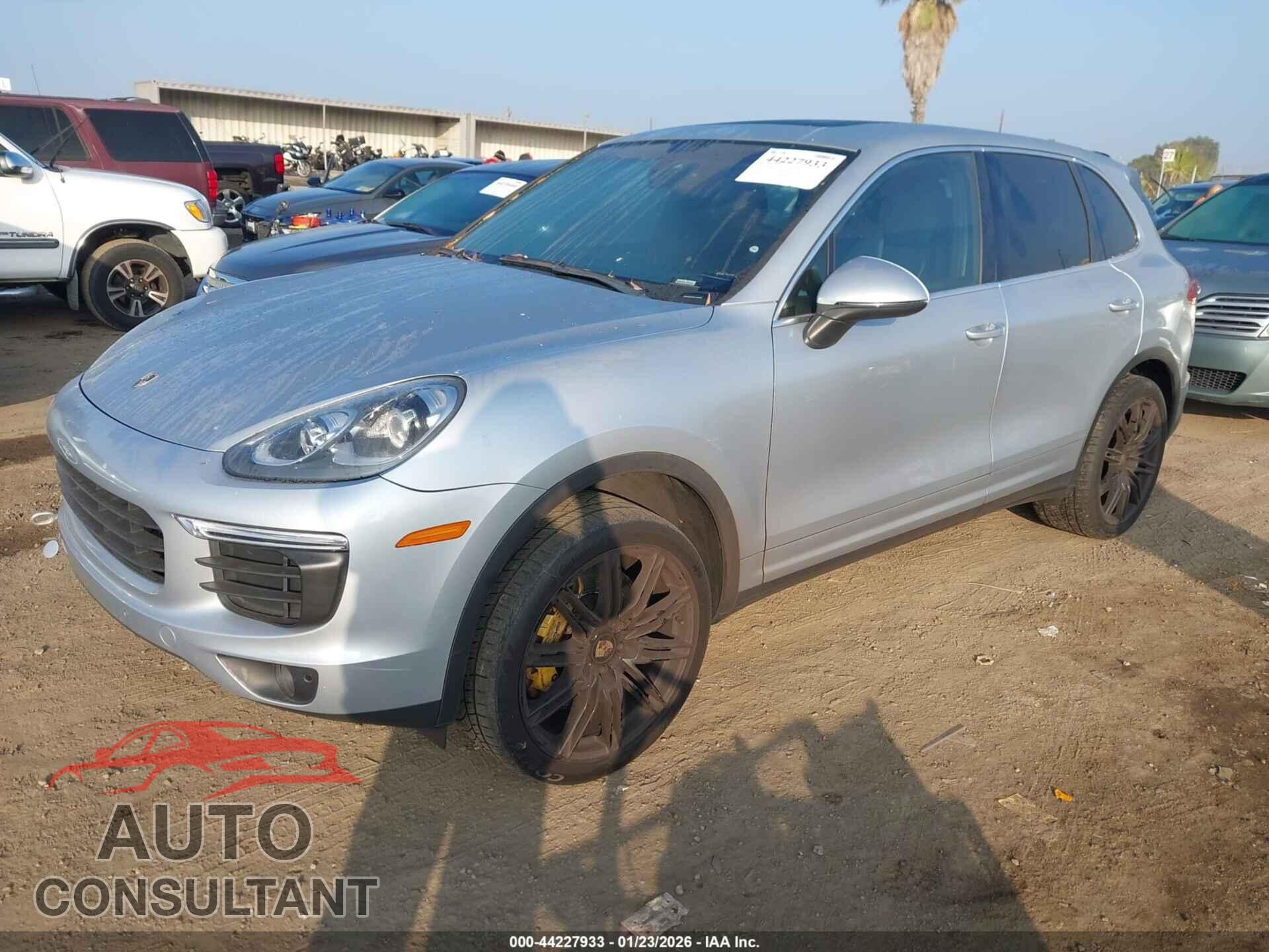 PORSCHE CAYENNE 2016 - WP1AA2A2XGLA04898