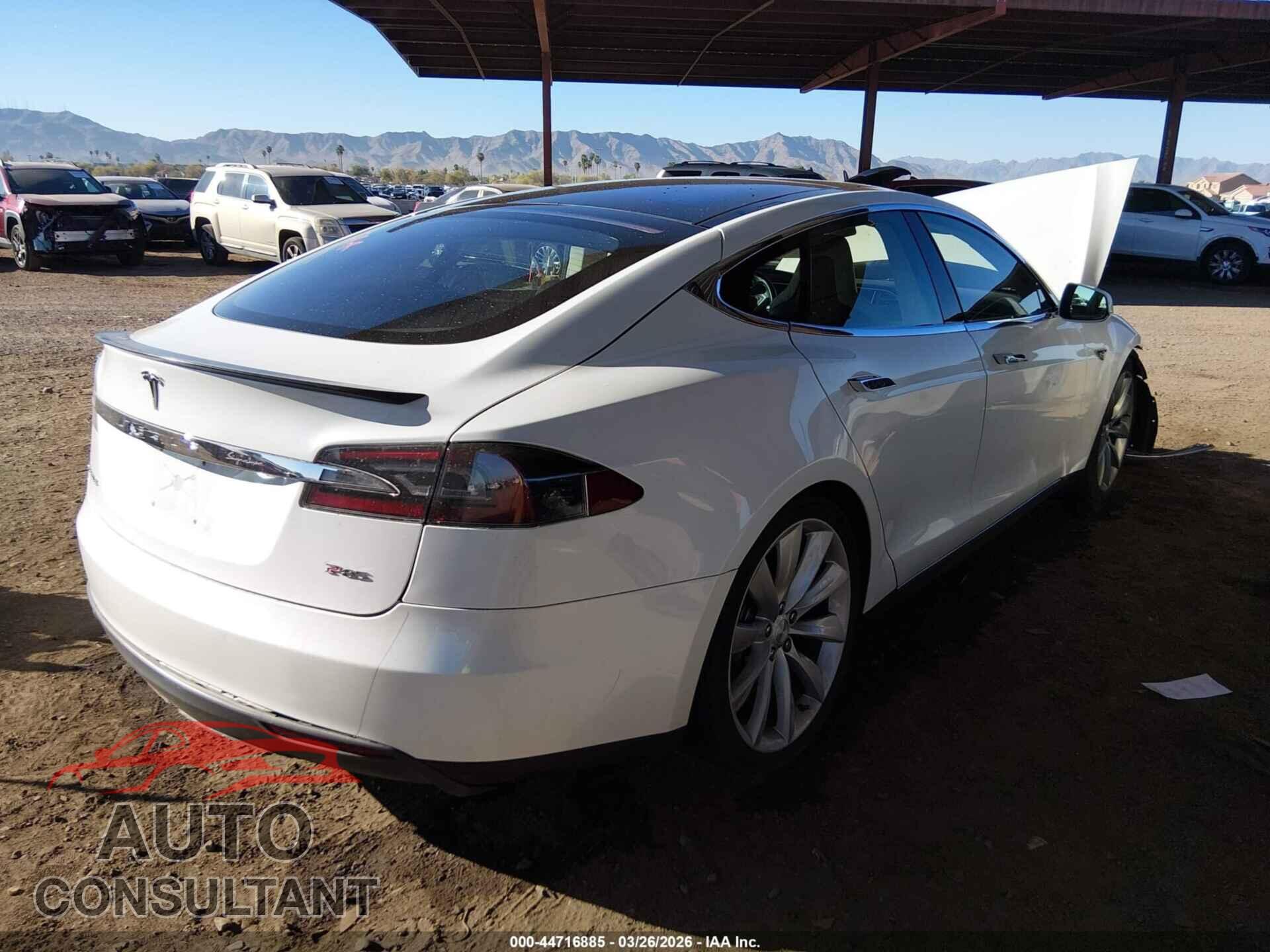 TESLA MODEL S 2012 - 5YJSA1DP2CFS00385