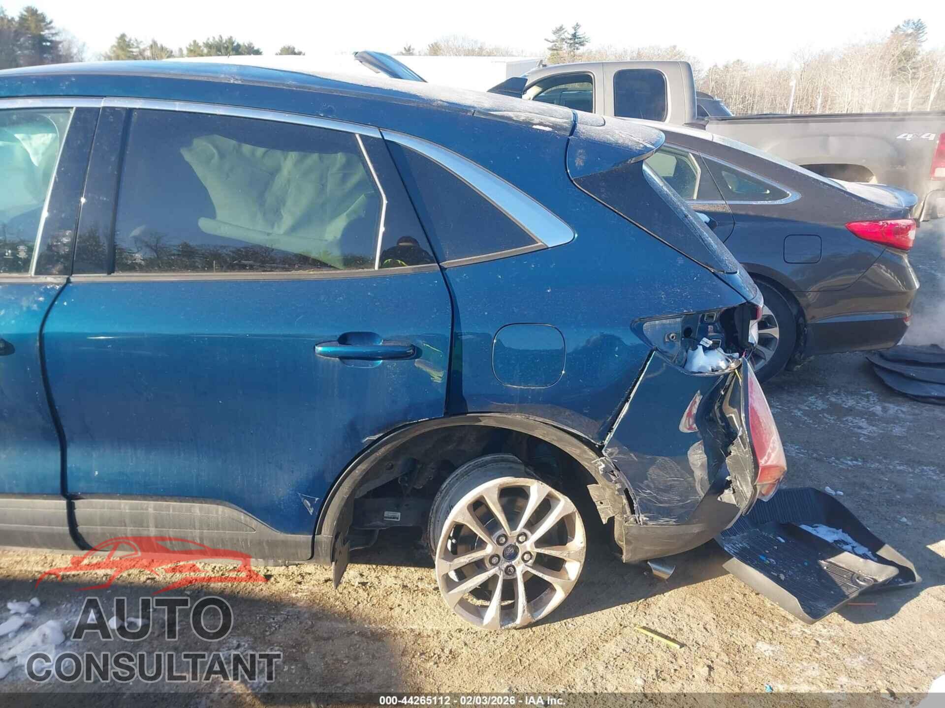 FORD ESCAPE 2020 - 1FMCU9G60LUA11962