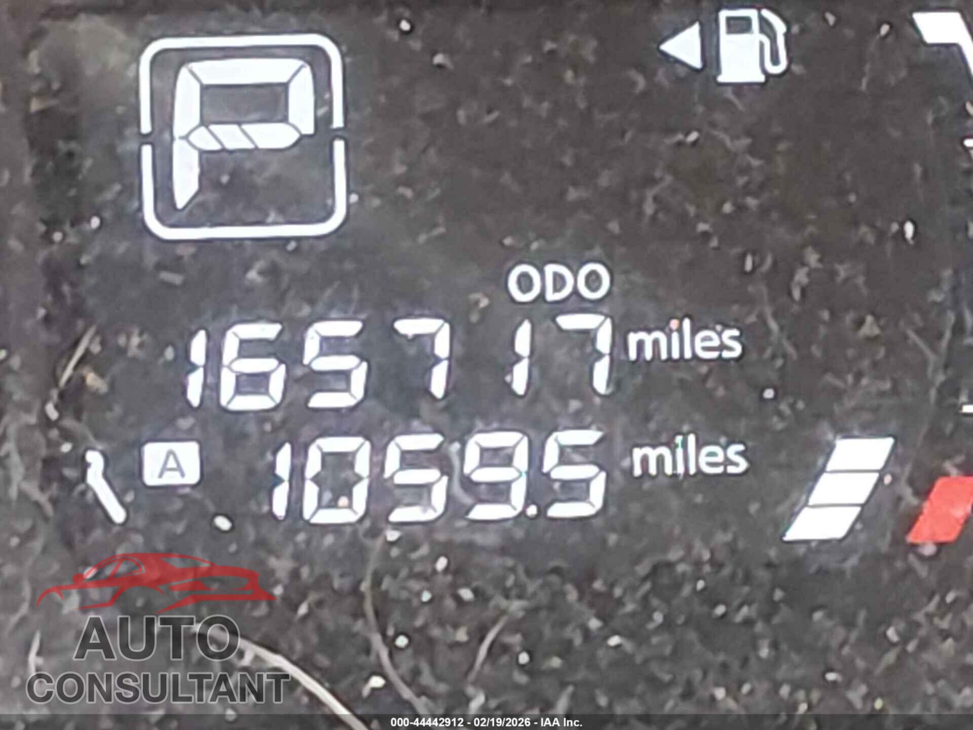 NISSAN VERSA NOTE 2017 - 3N1CE2CP3HL363915