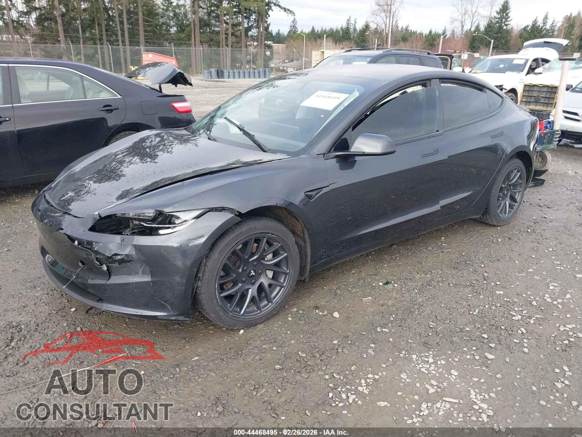 TESLA MODEL 3 2024 - 5YJ3E1EA9RF721826