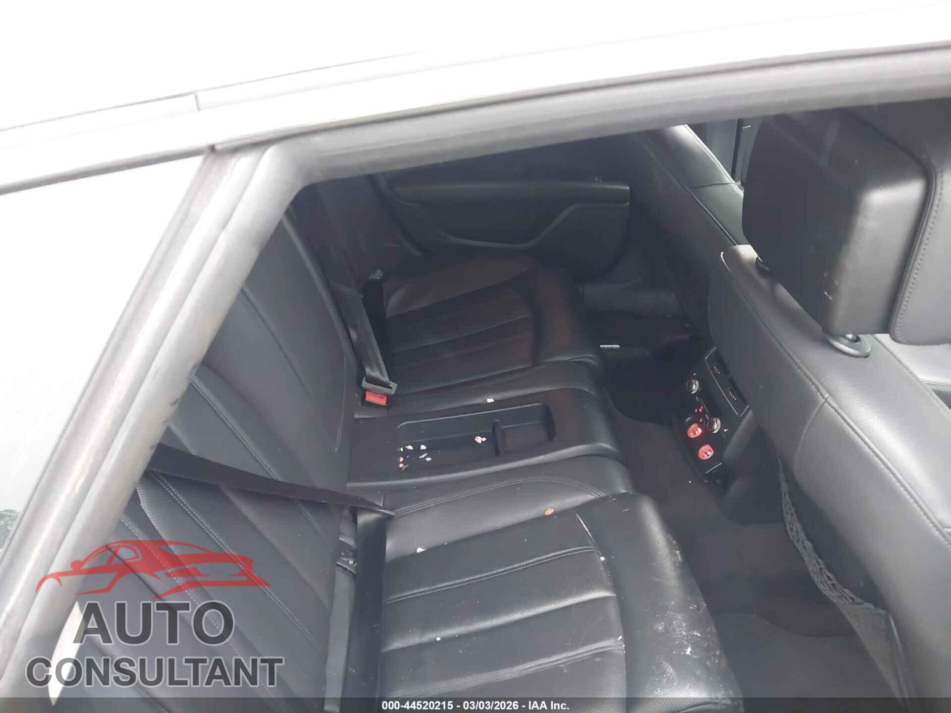 AUDI A7 2012 - WAU2GAFC5CN141064