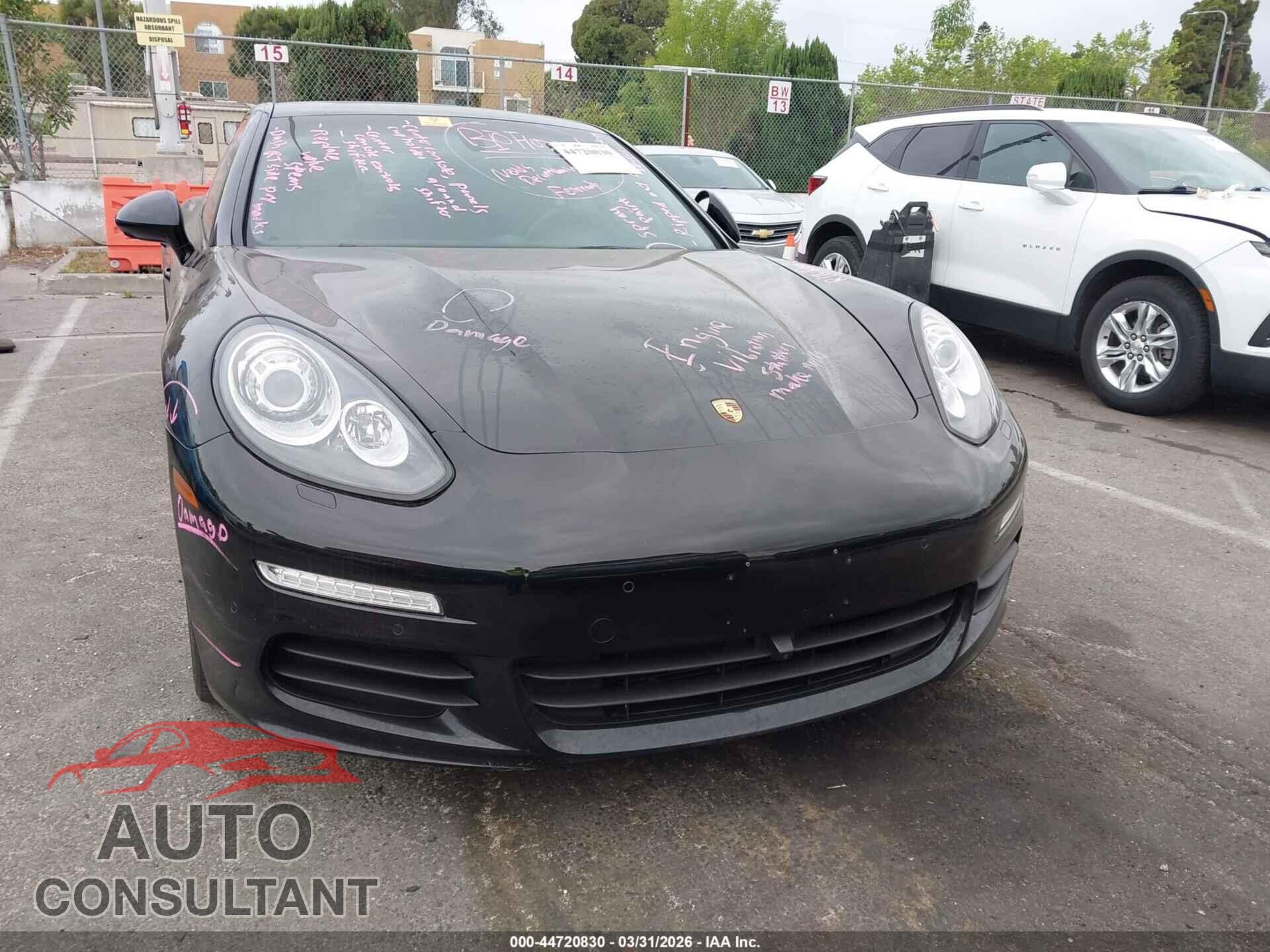 PORSCHE PANAMERA 2014 - WP0AA2A76EL010997