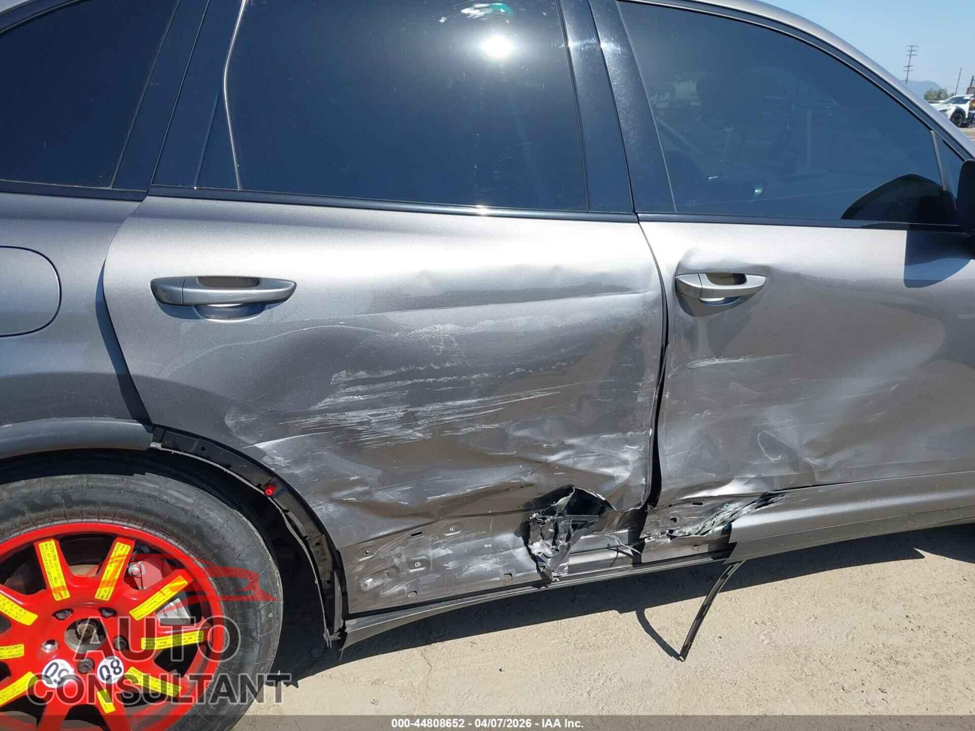 PORSCHE CAYENNE 2013 - WP1AB2A29DLA84039