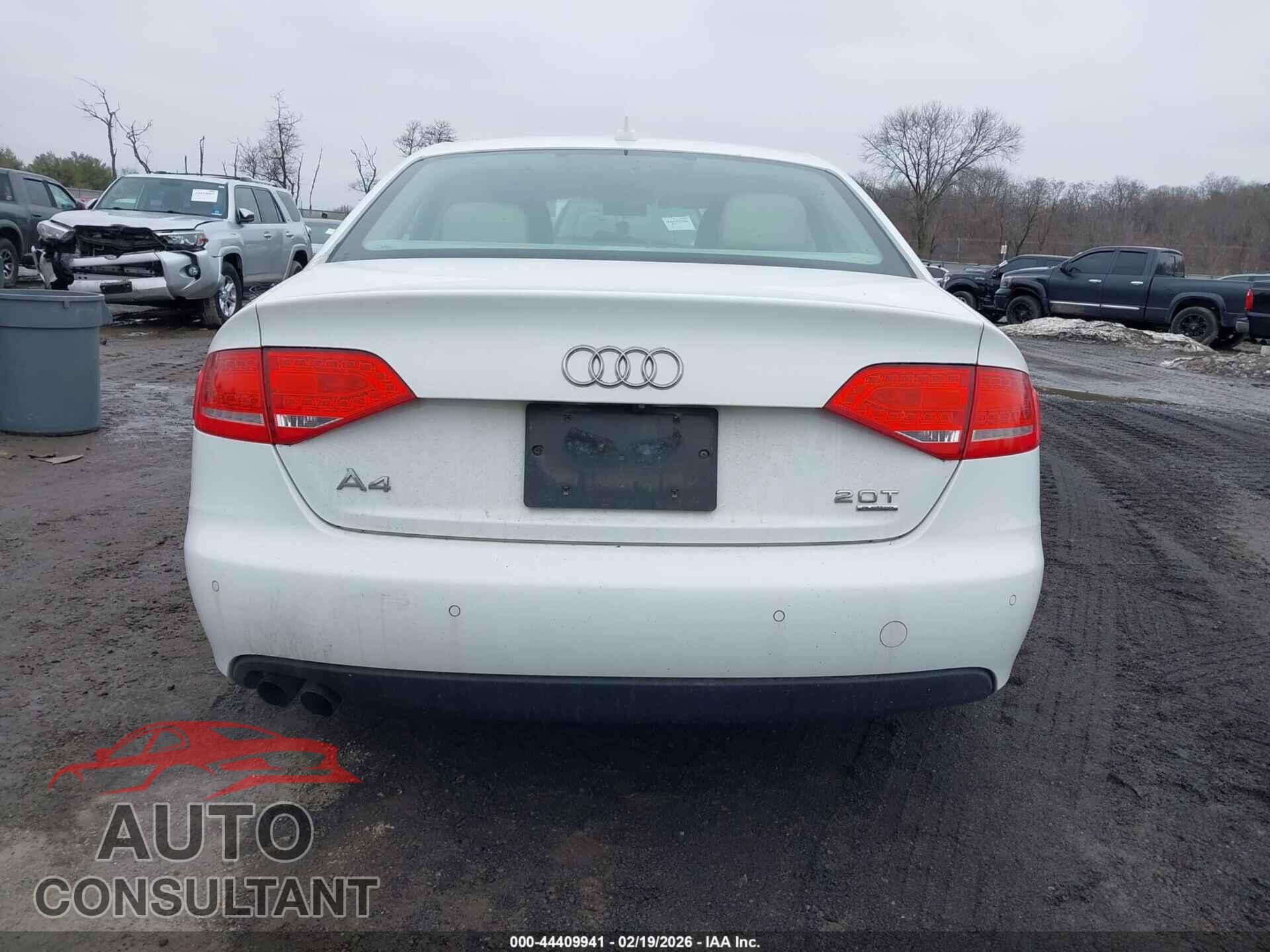 AUDI A4 2011 - WAUFFAFL2BN053379