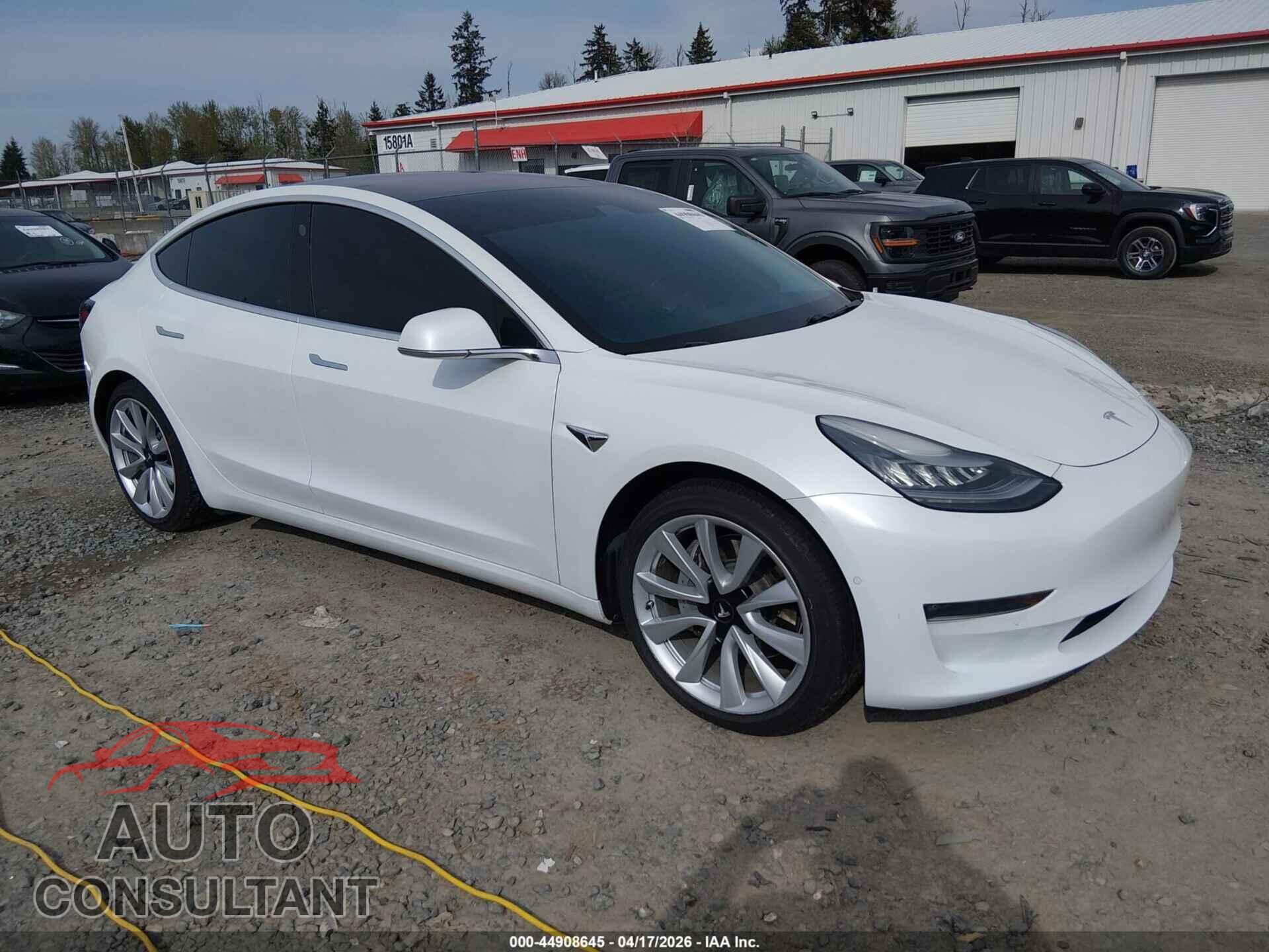 TESLA MODEL 3 2018 - 5YJ3E1EA6JF126582