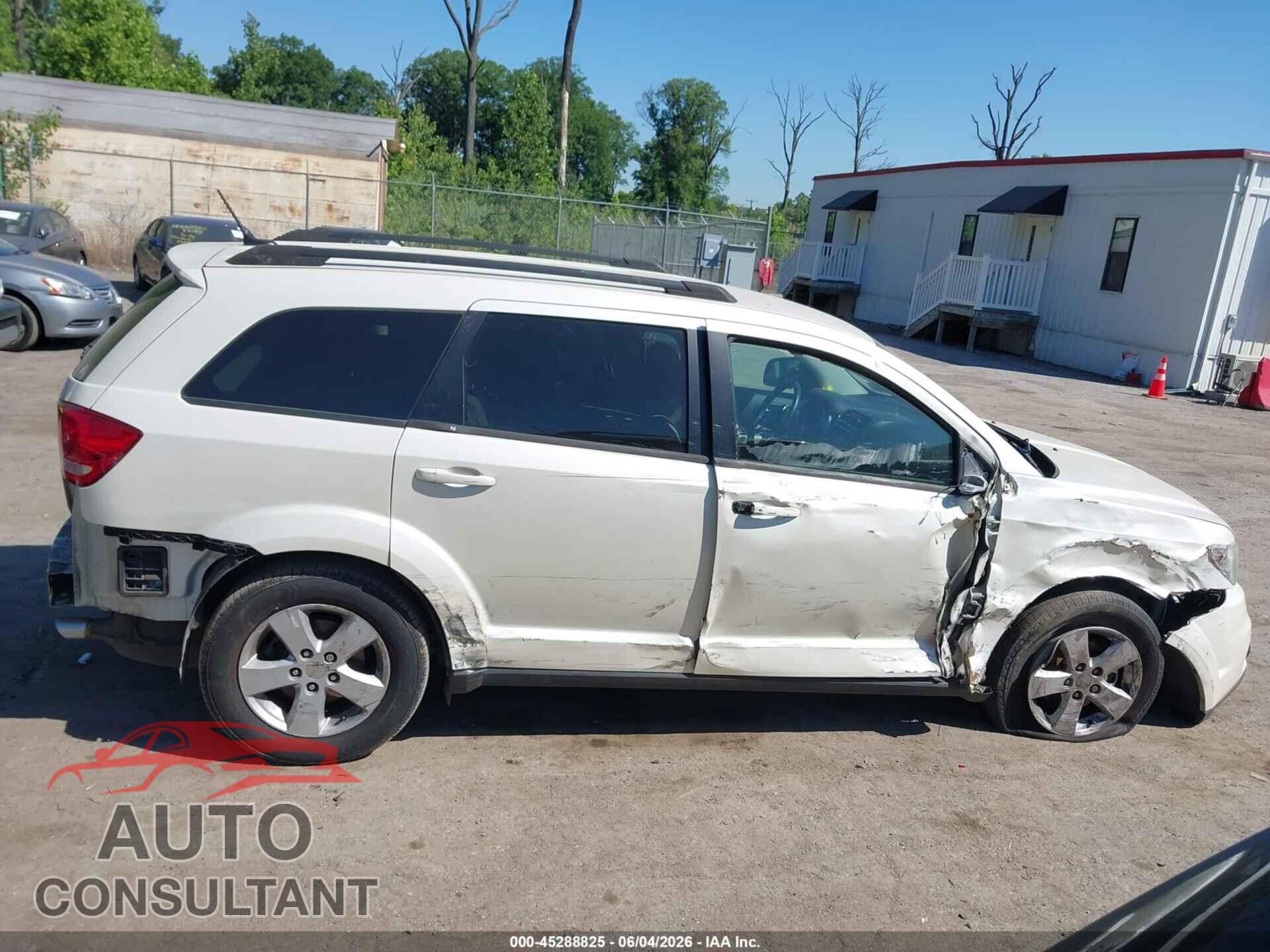 DODGE JOURNEY 2012 - 3C4PDCBG4CT271262