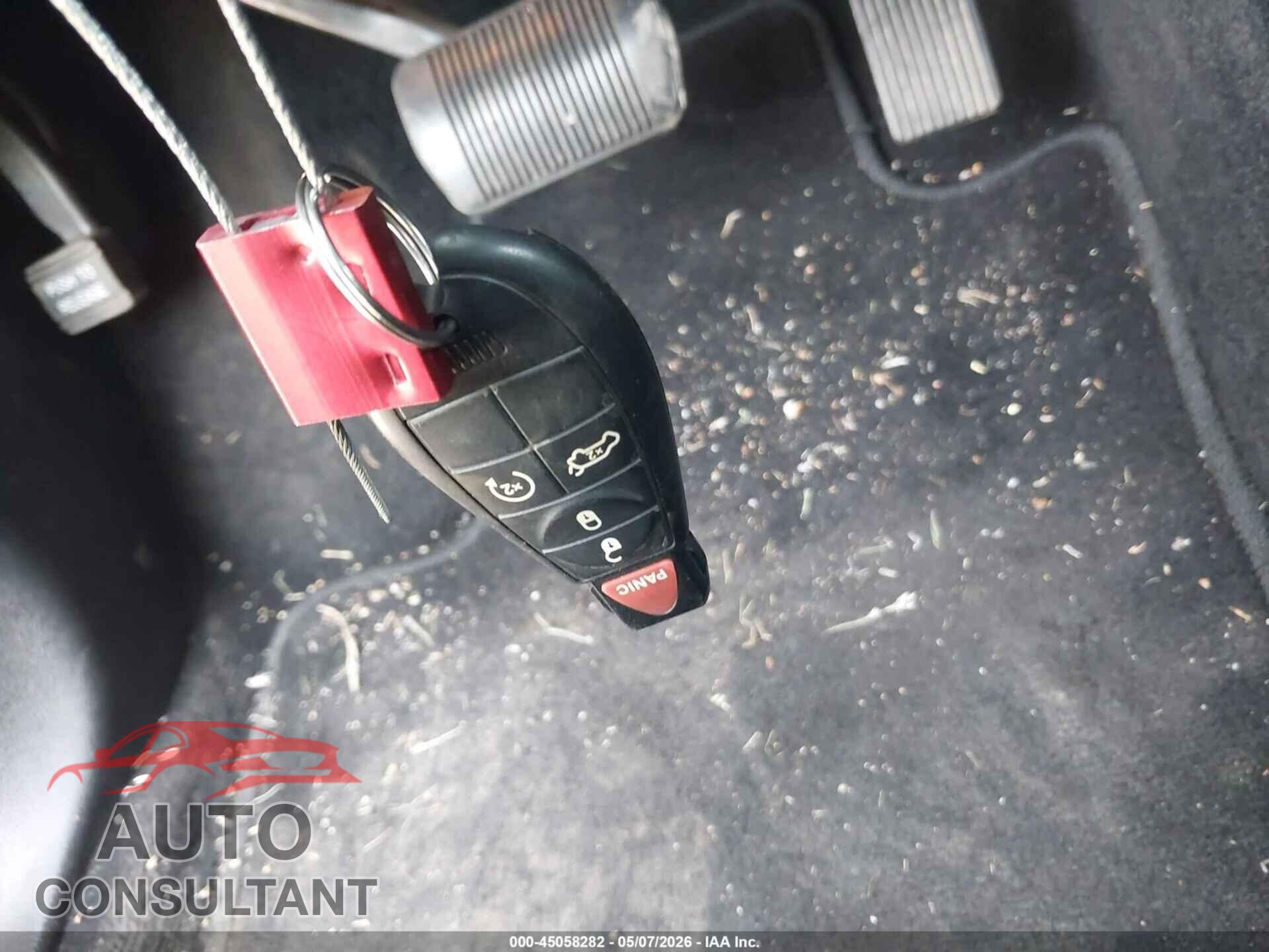 DODGE DURANGO 2013 - 1C4RDJEG0DC500753