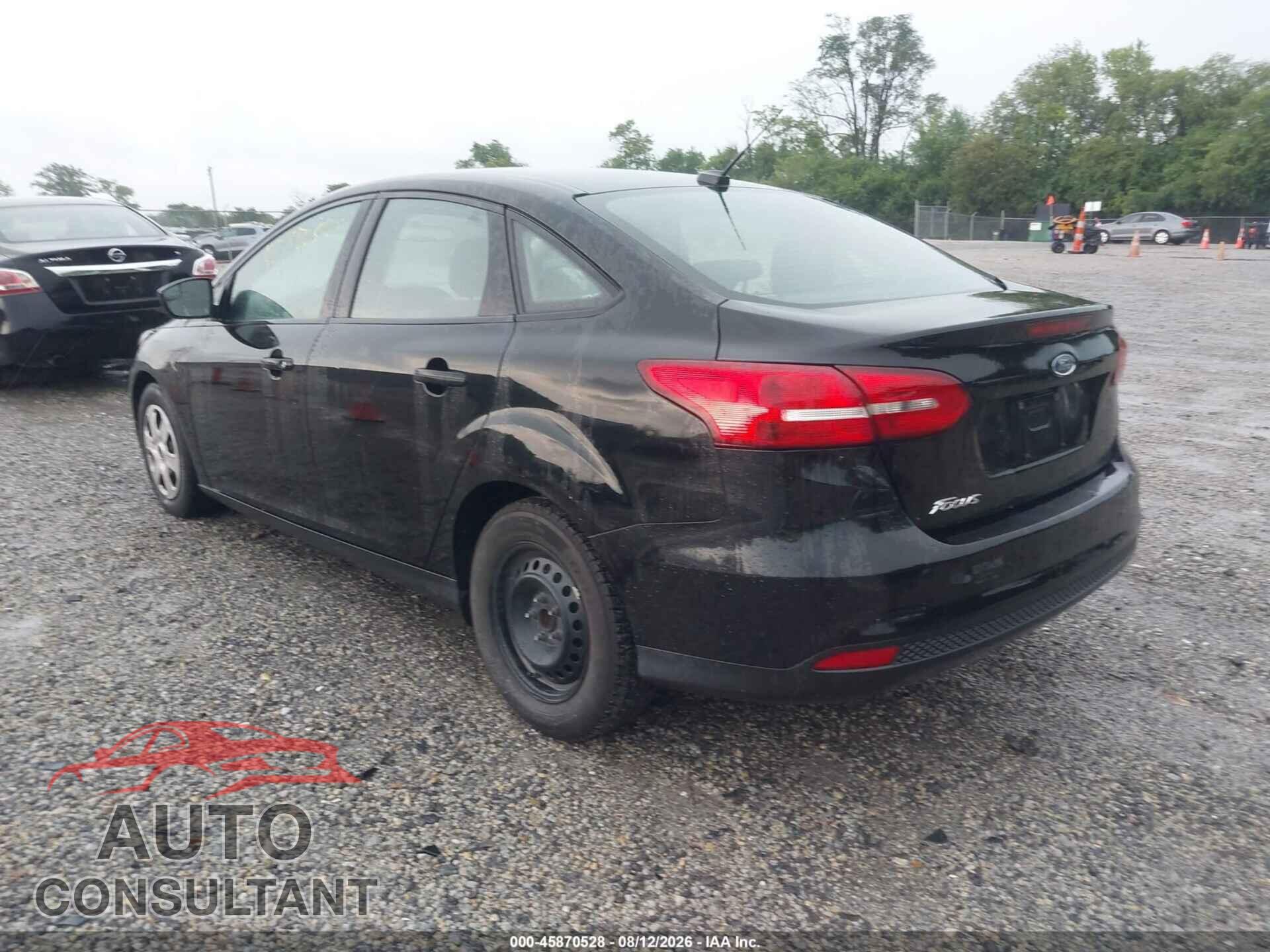 FORD FOCUS 2017 - 1FADP3E26HL213740
