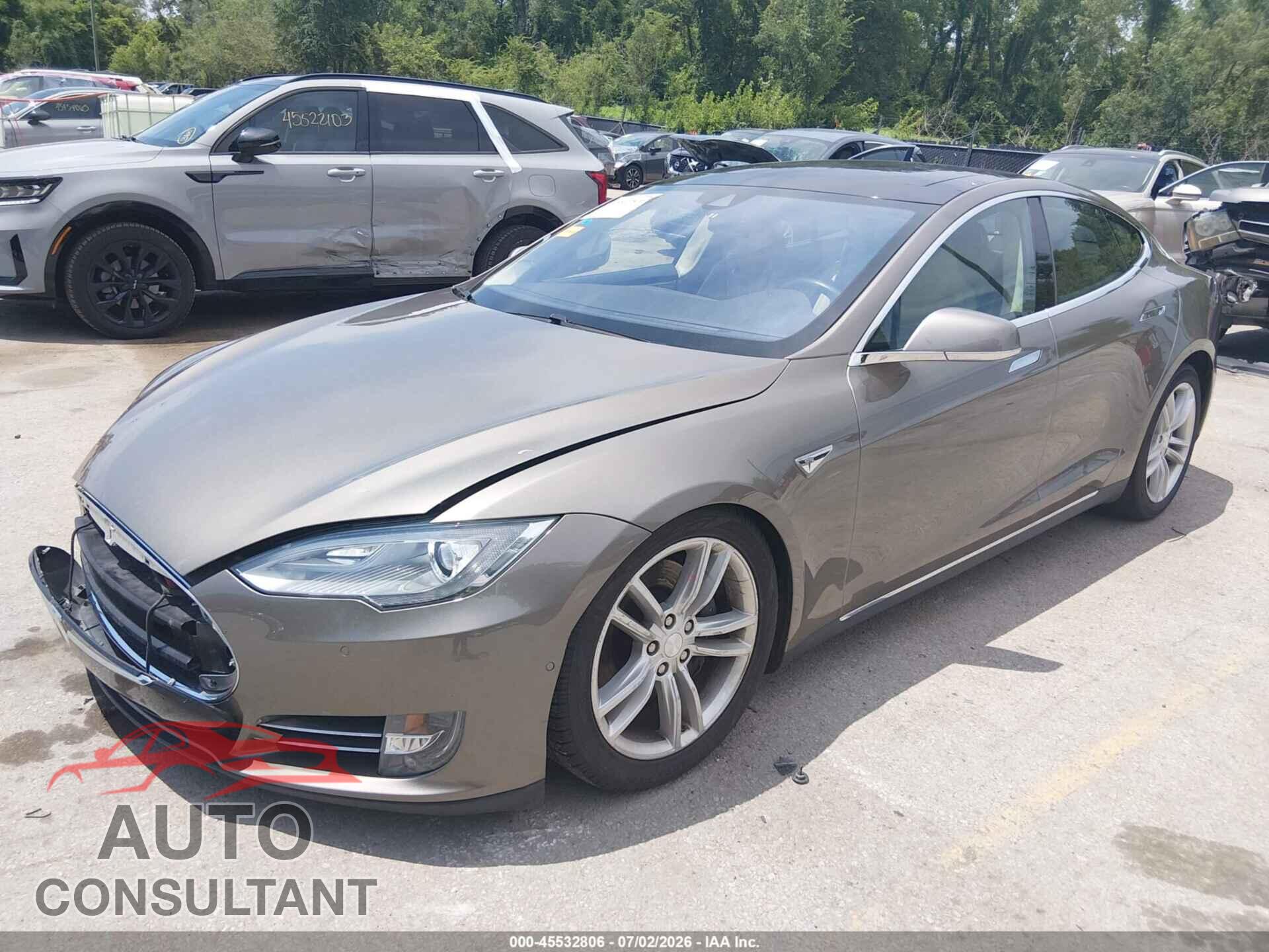 TESLA MODEL S 2015 - 5YJSA1H22FF093258