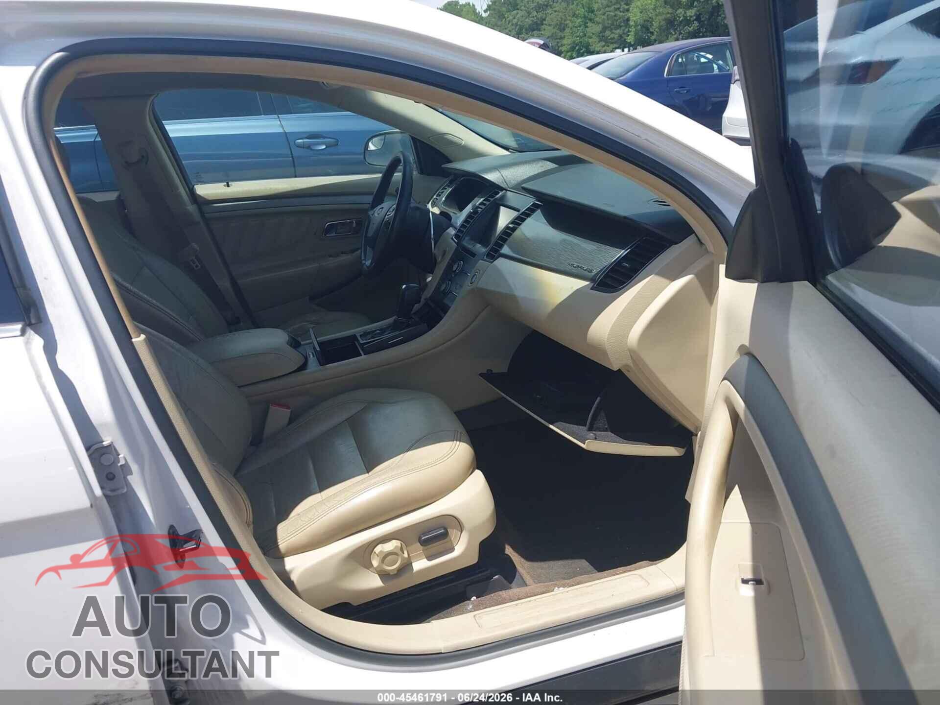 FORD TAURUS 2014 - 1FAHP2E84EG113320