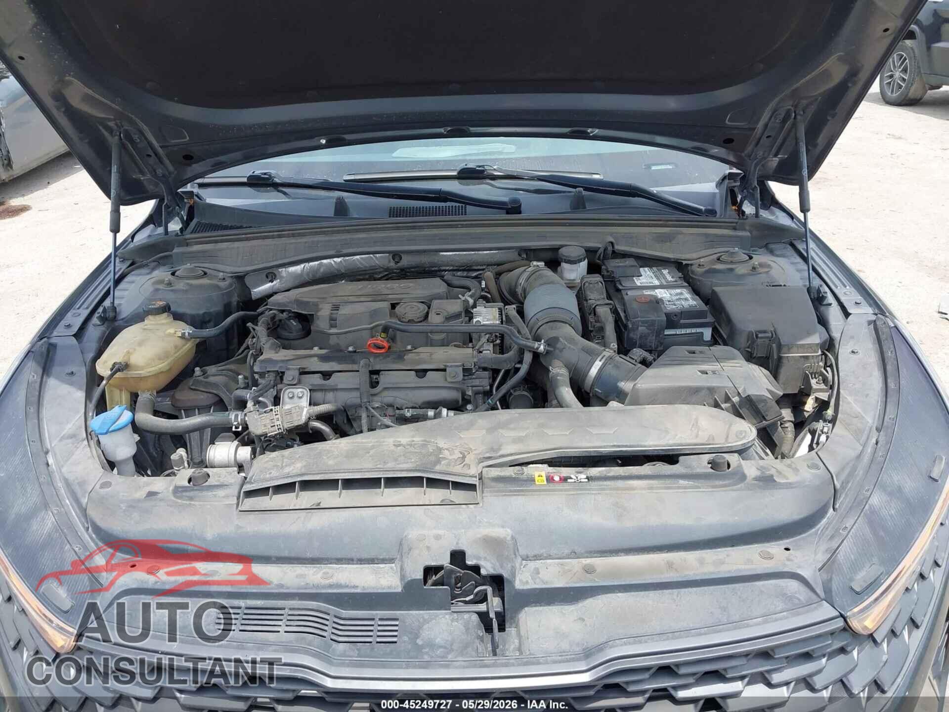 KIA K5 2023 - 5XXG14J28PG197138