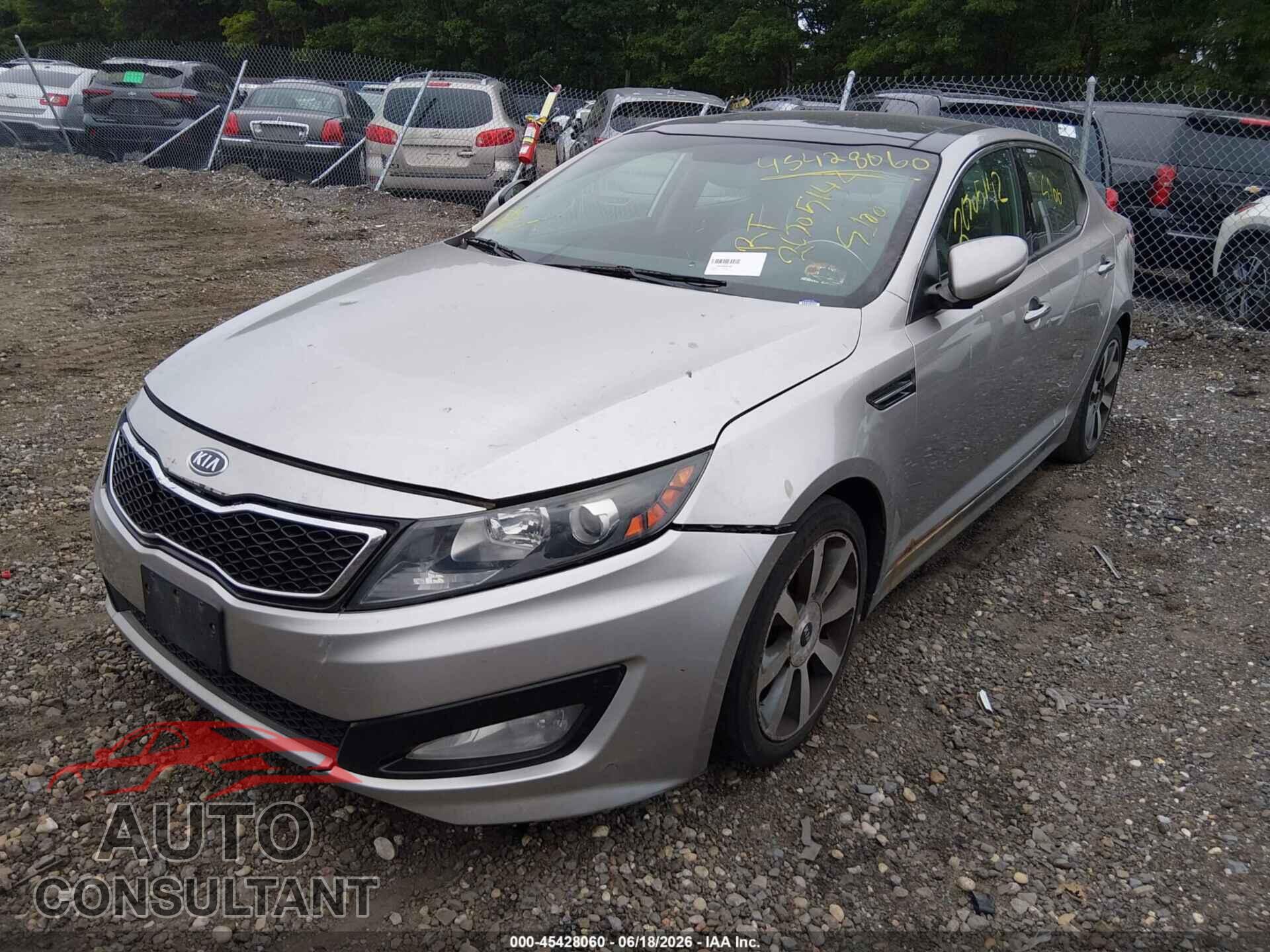 KIA OPTIMA 2011 - KNAGR4A67B5119925