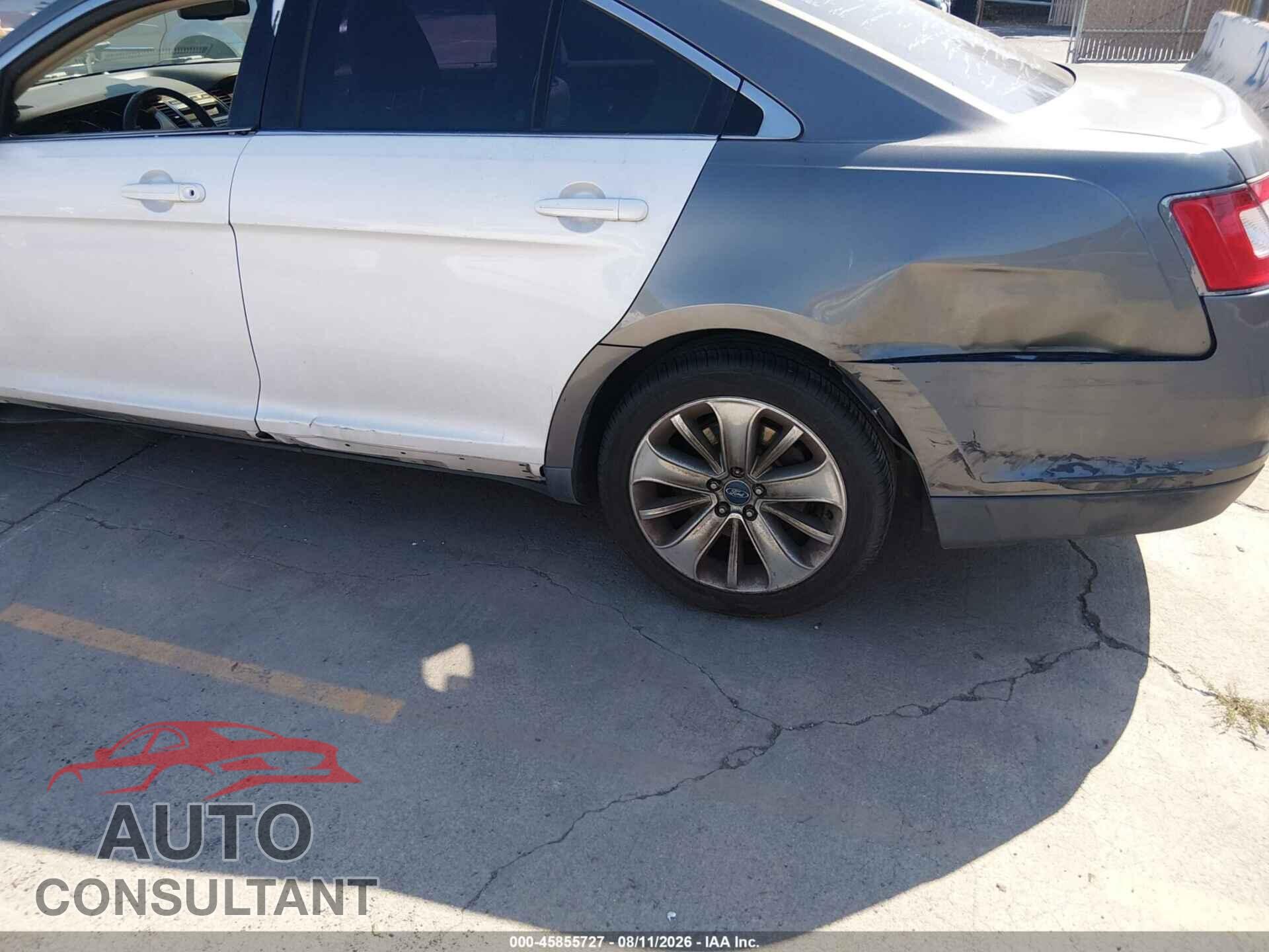 FORD TAURUS 2012 - 1FAHP2FW9CG108043