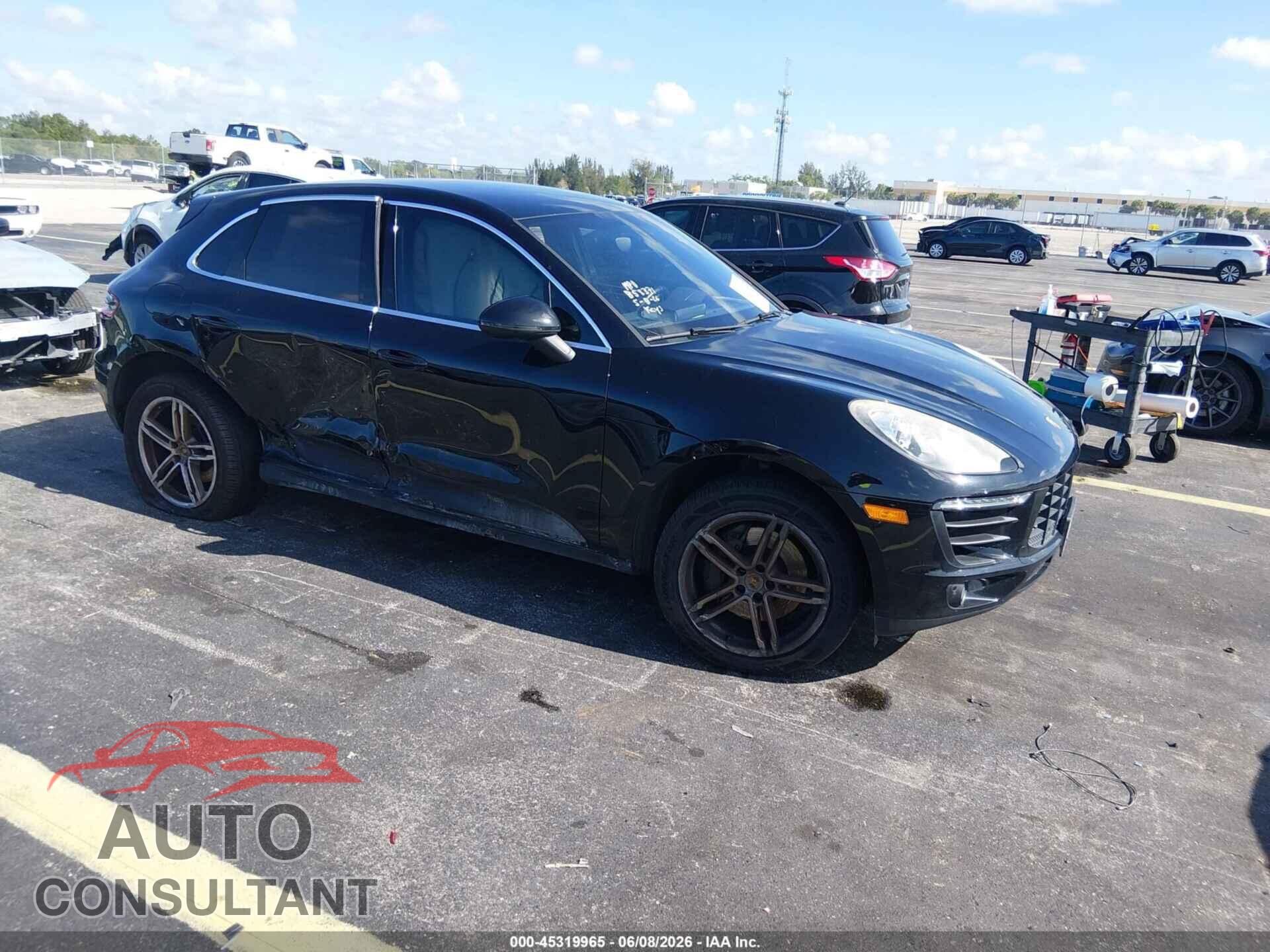 PORSCHE MACAN 2016 - WP1AB2A56GLB58371