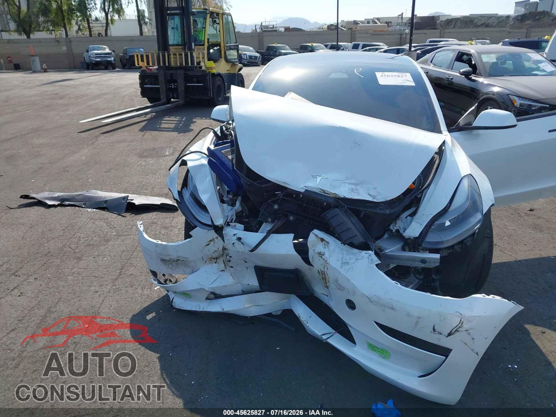 TESLA MODEL 3 2023 - 5YJ3E1EA1PF489963
