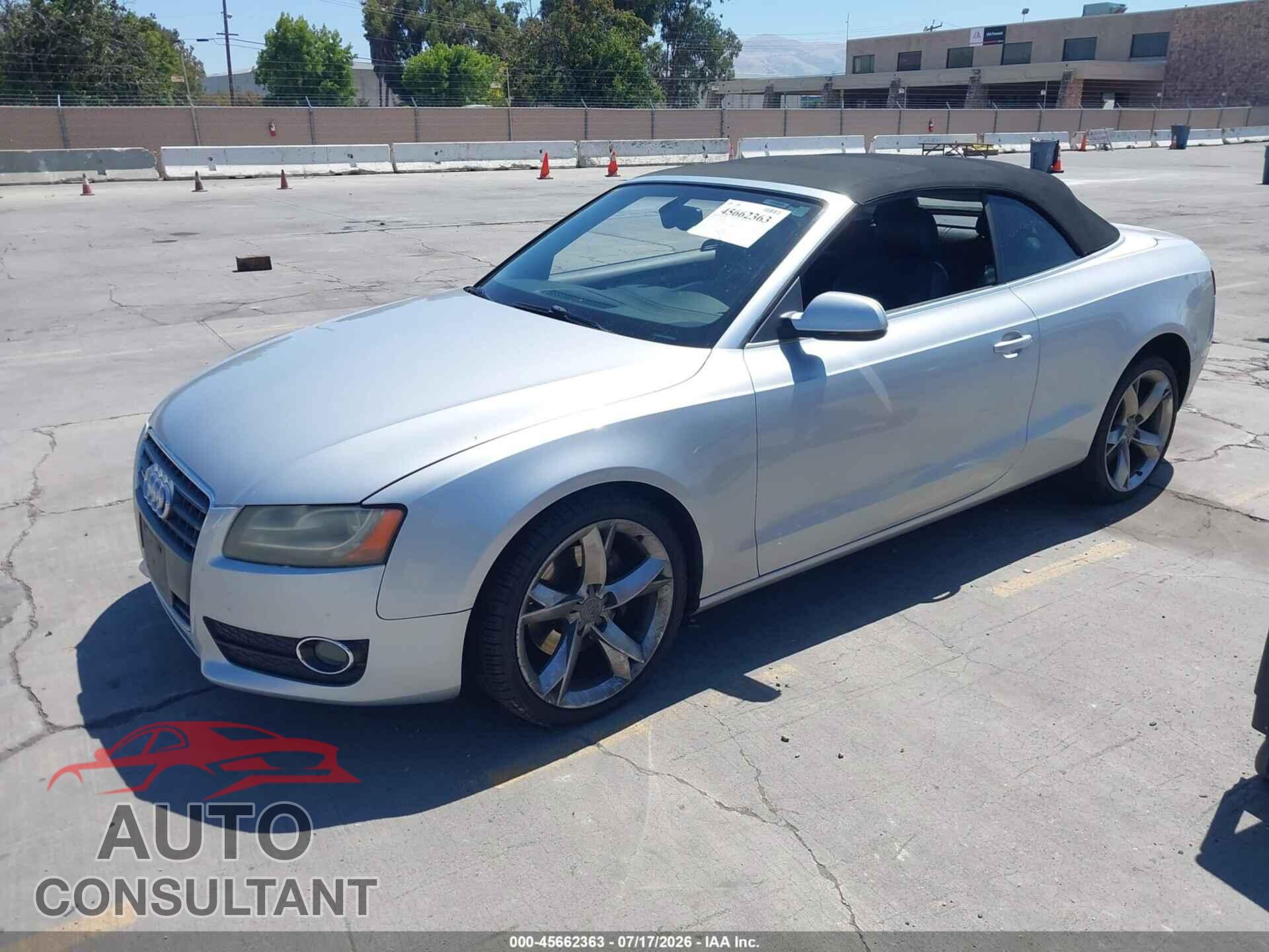 AUDI A5 2012 - WAULFAFH8CN001027