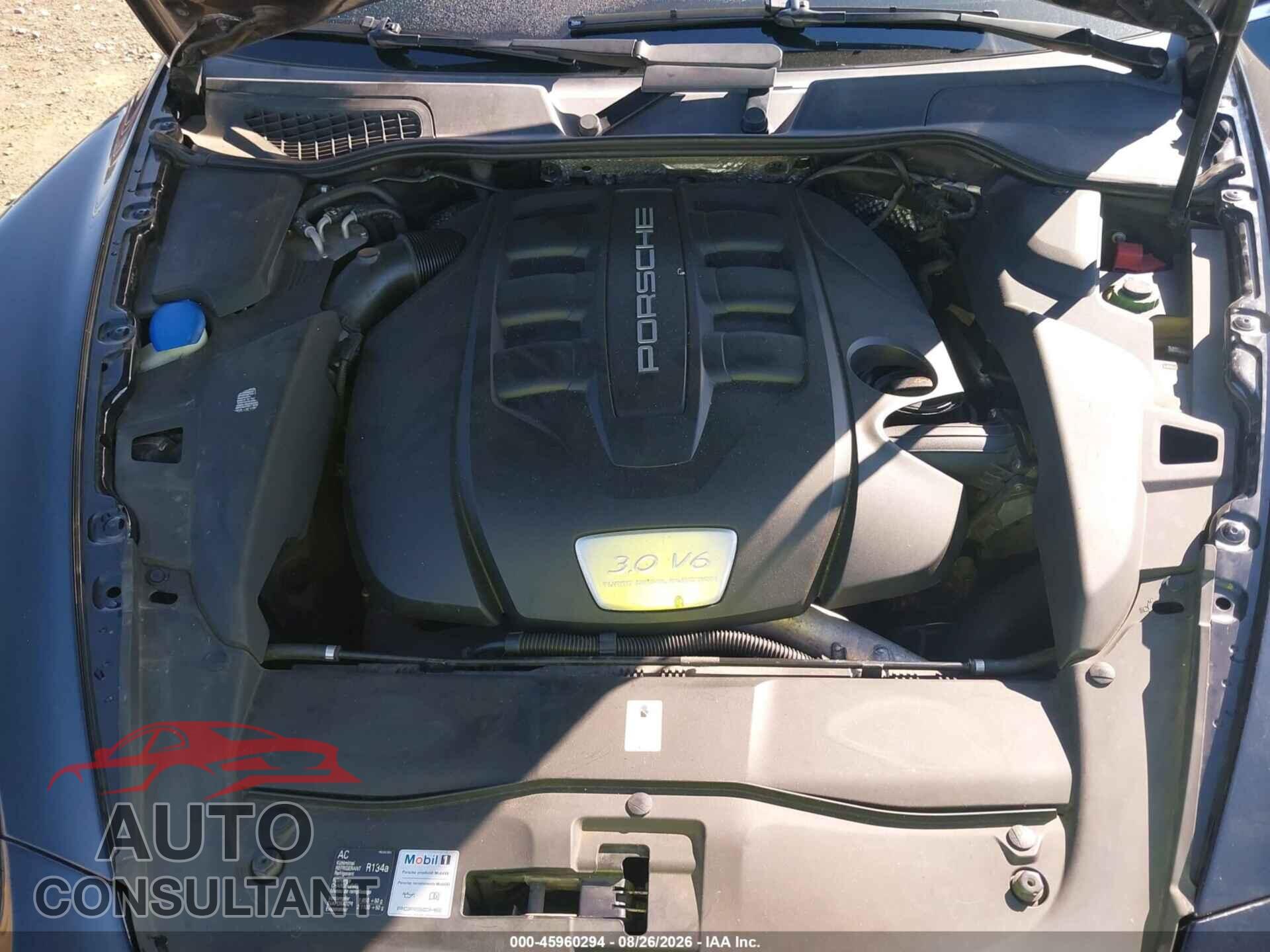 PORSCHE CAYENNE 2013 - WP1AF2A20DLA36353