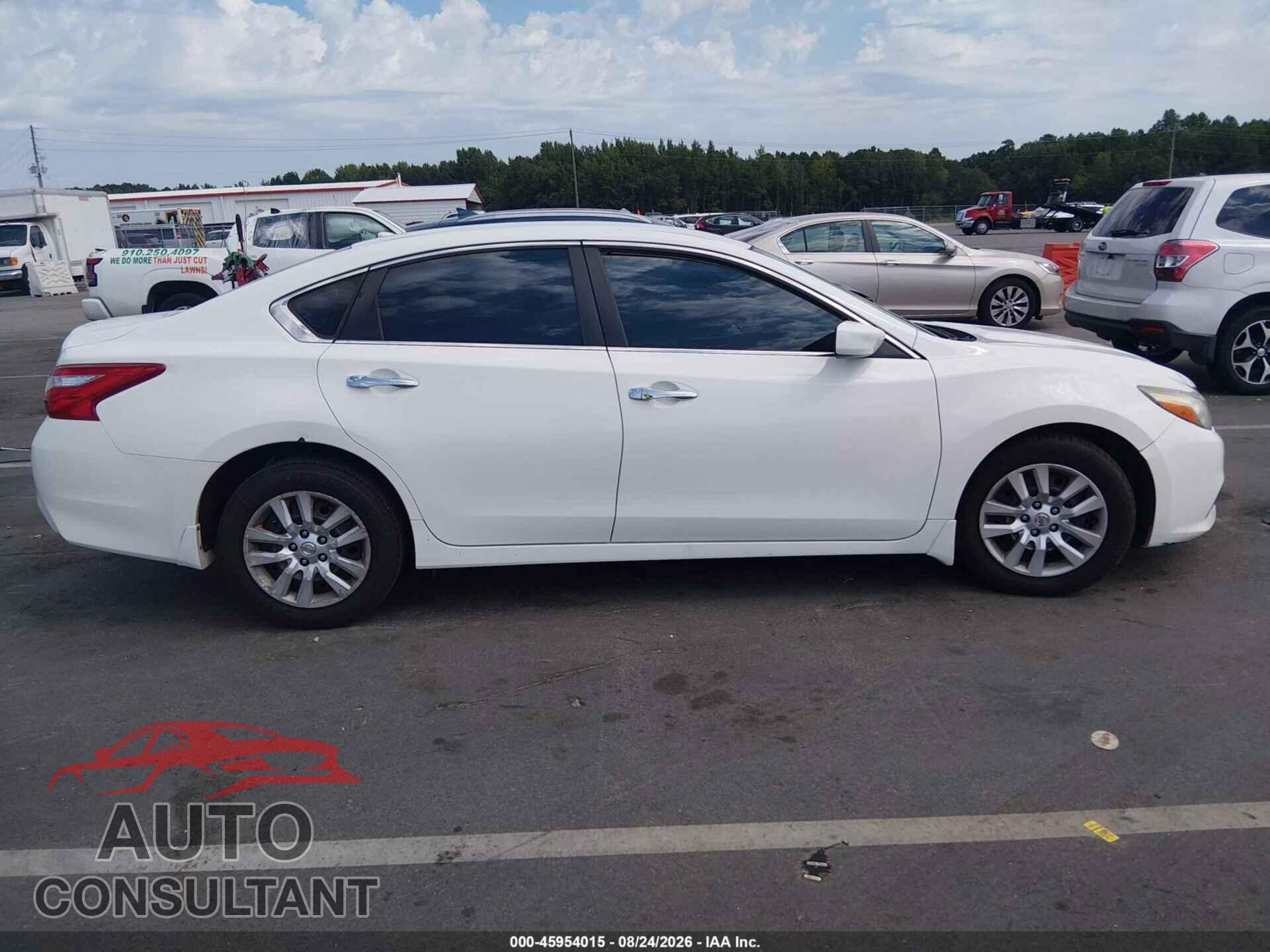 NISSAN ALTIMA 2017 - 1N4AL3AP6HC263473