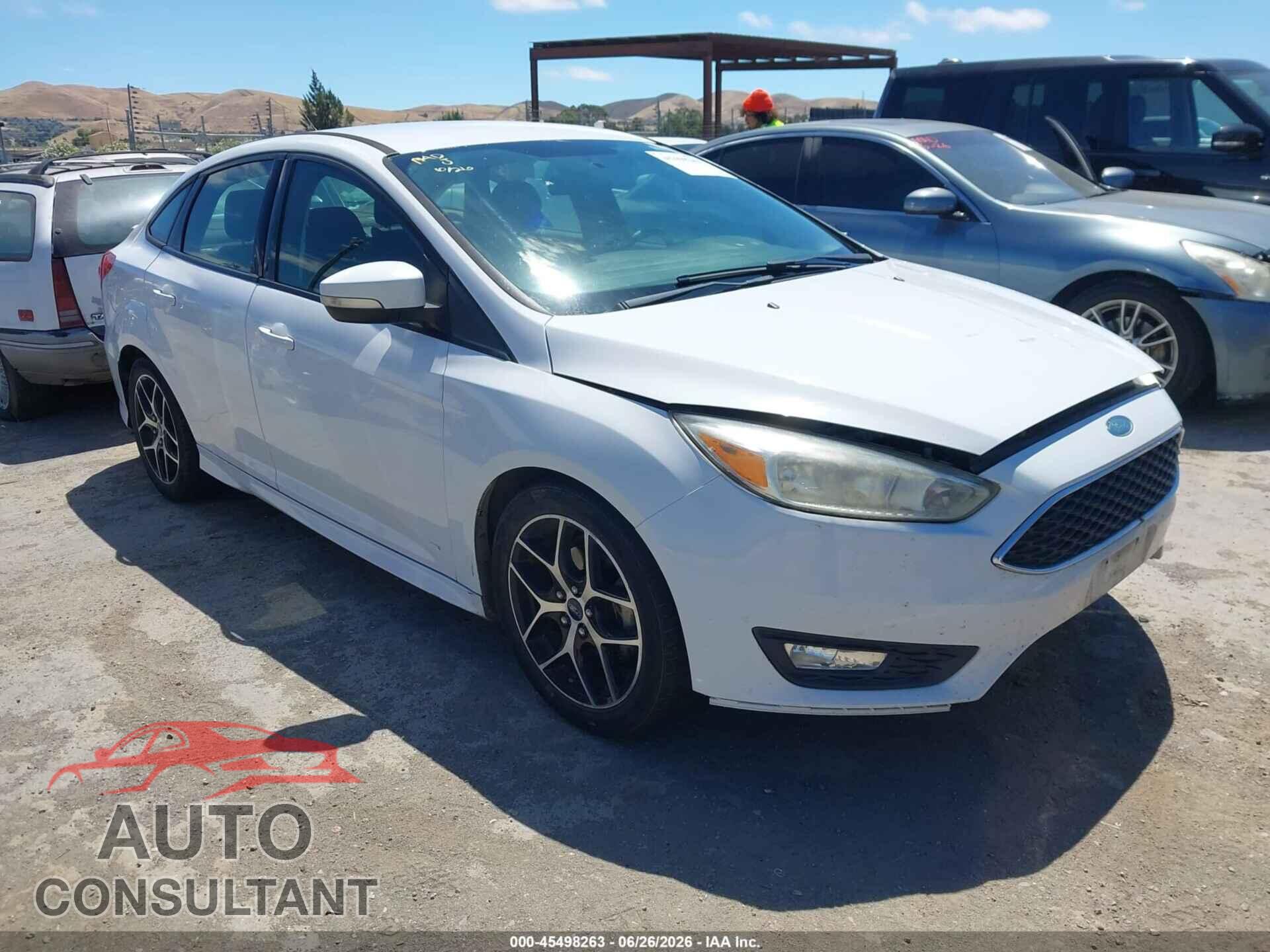 FORD FOCUS 2016 - 1FADP3F20GL203573