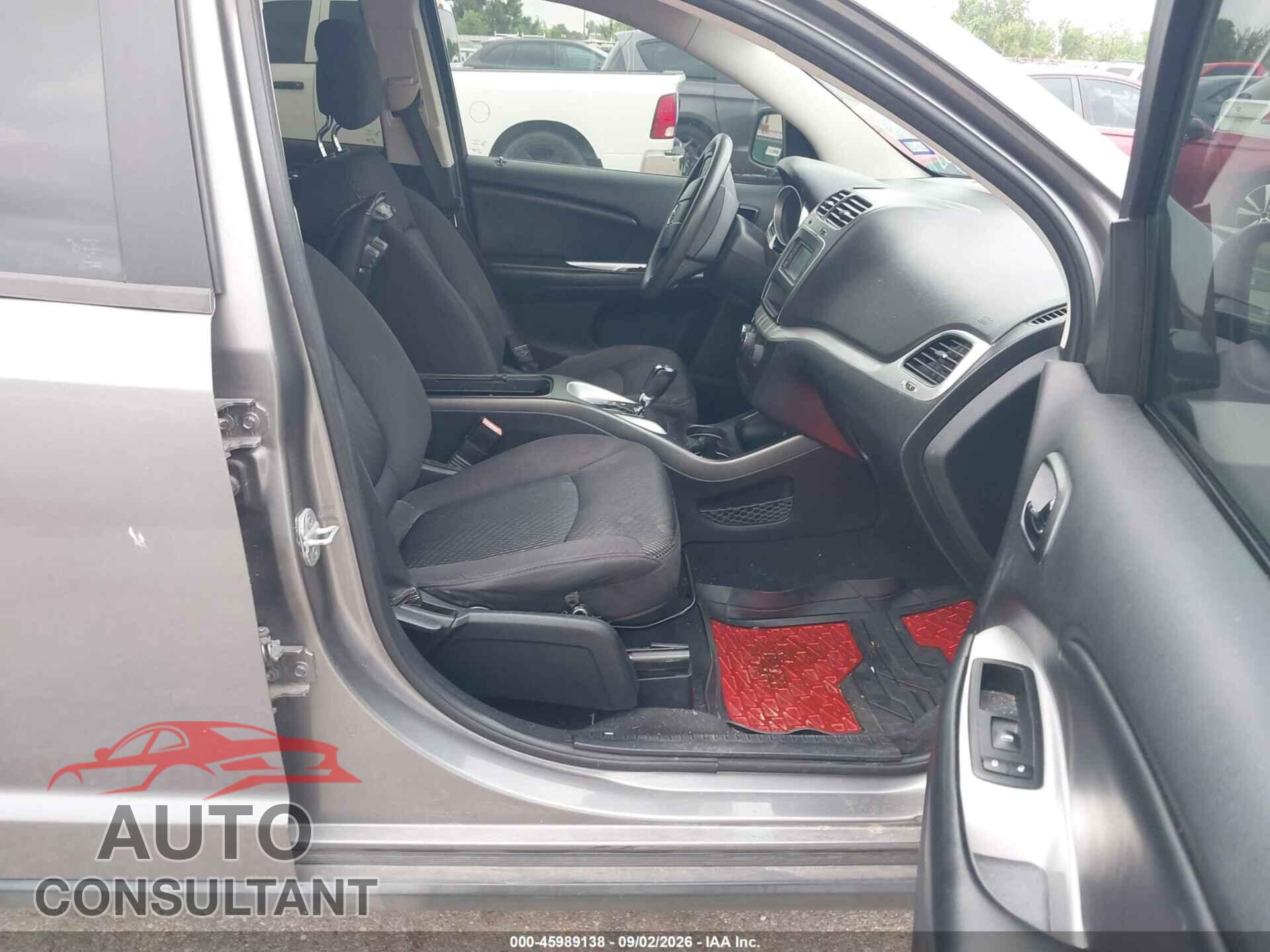 DODGE JOURNEY 2012 - 3C4PDCAB4CT300104
