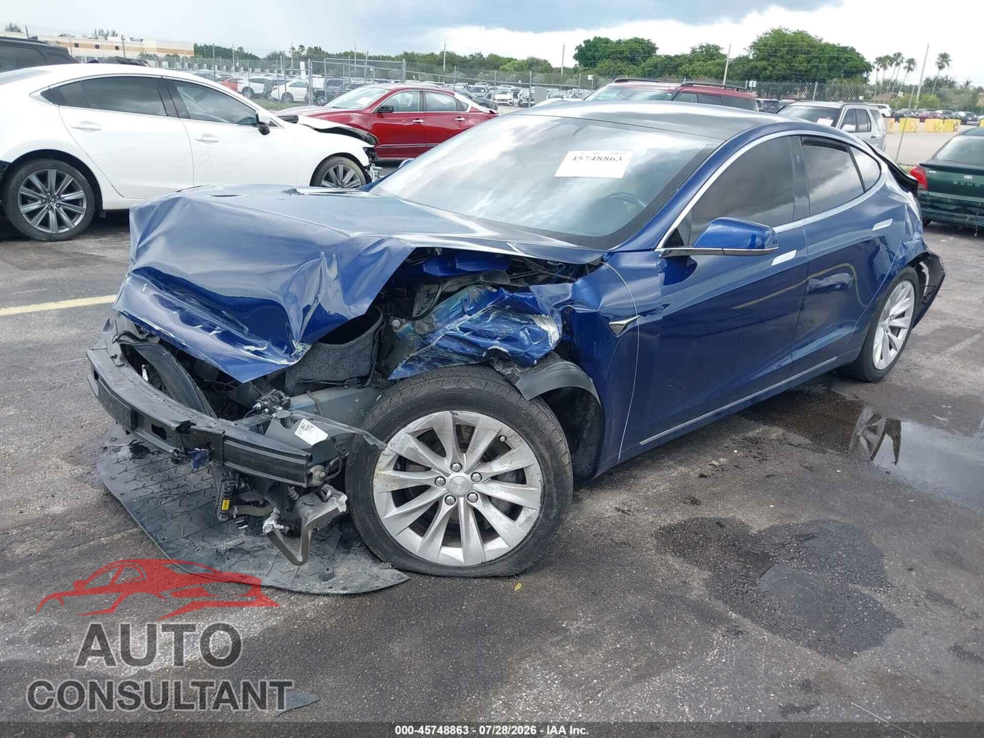 TESLA MODEL S 2018 - 5YJSA1E27JF295641