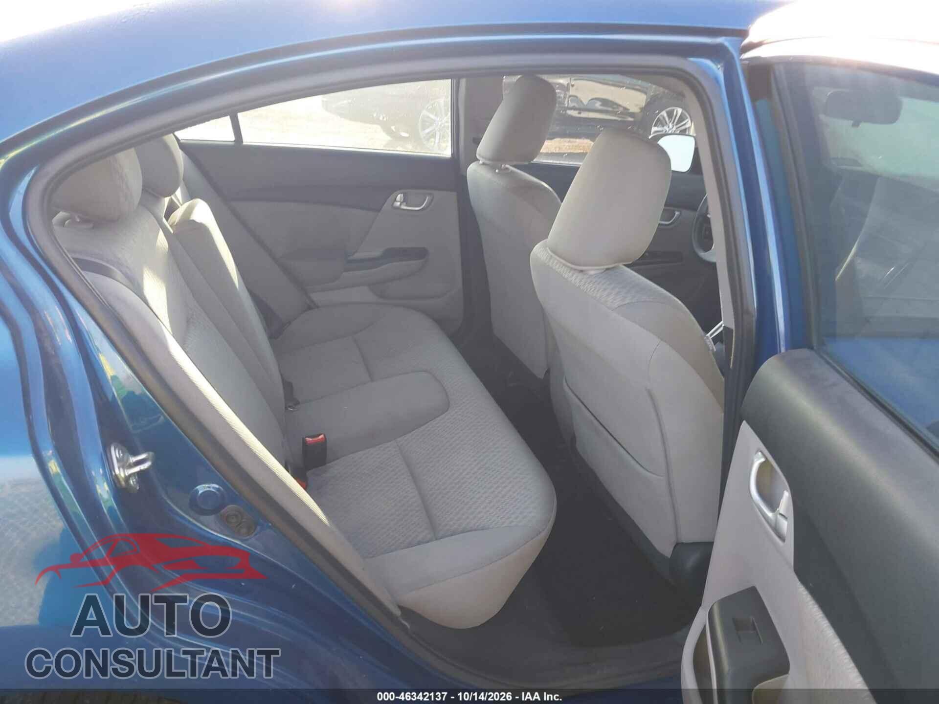 HONDA CIVIC 2015 - 19XFB2F82FE024572