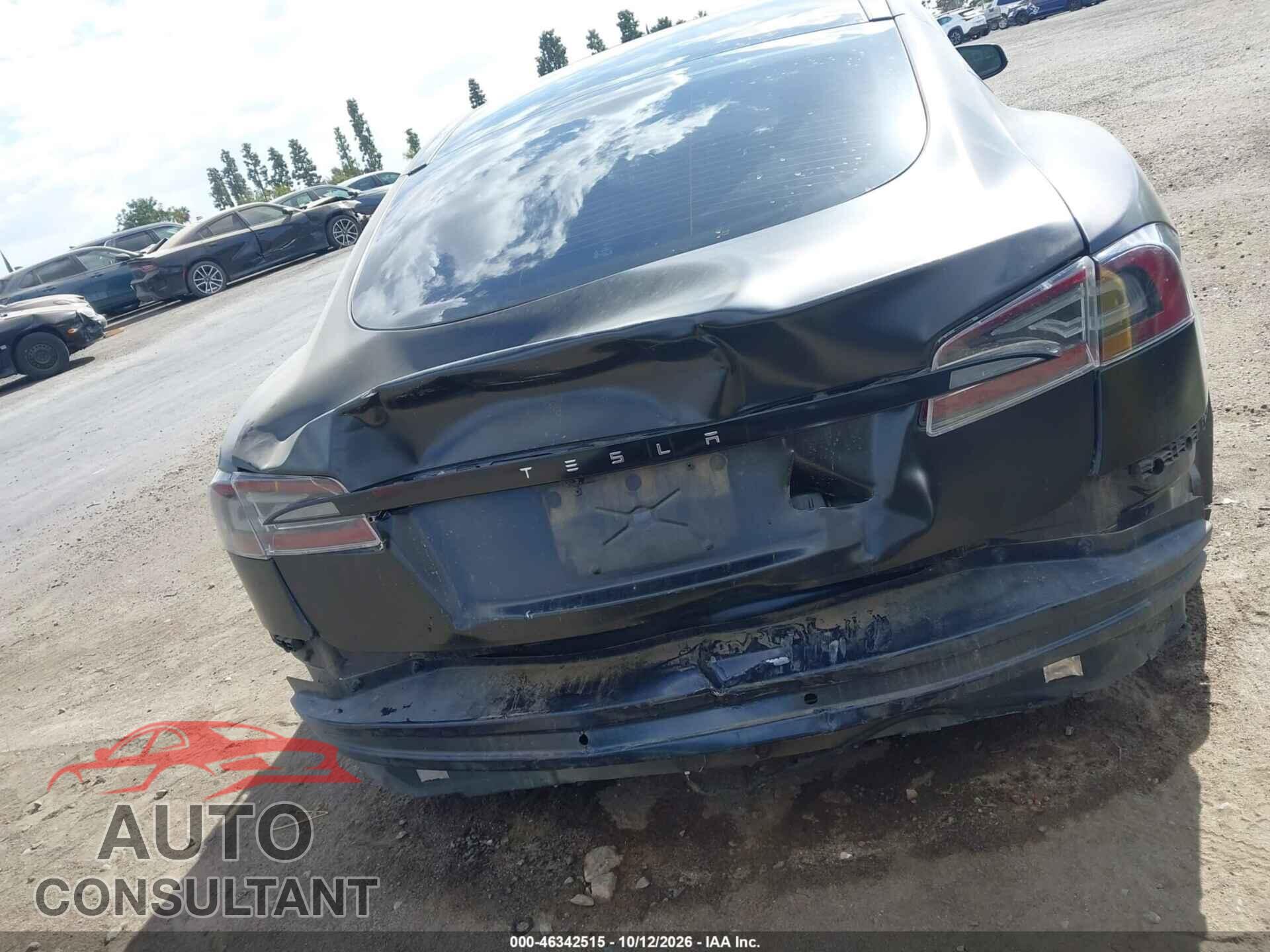 TESLA MODEL S 2014 - 5YJSA1H11EFP50072