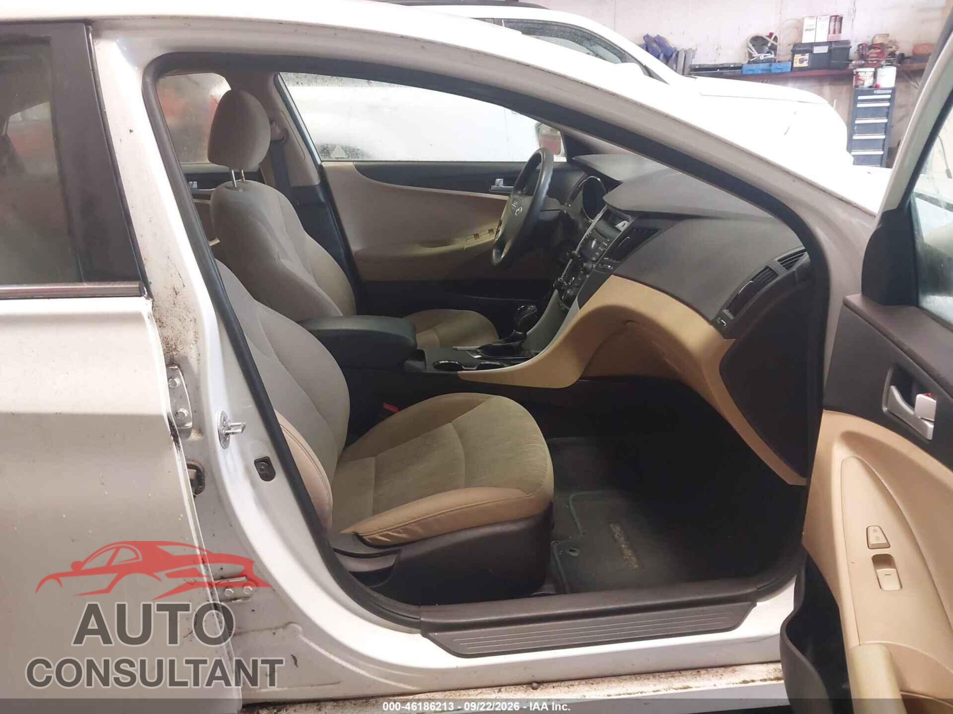 HYUNDAI SONATA 2012 - 5NPEB4AC9CH463844