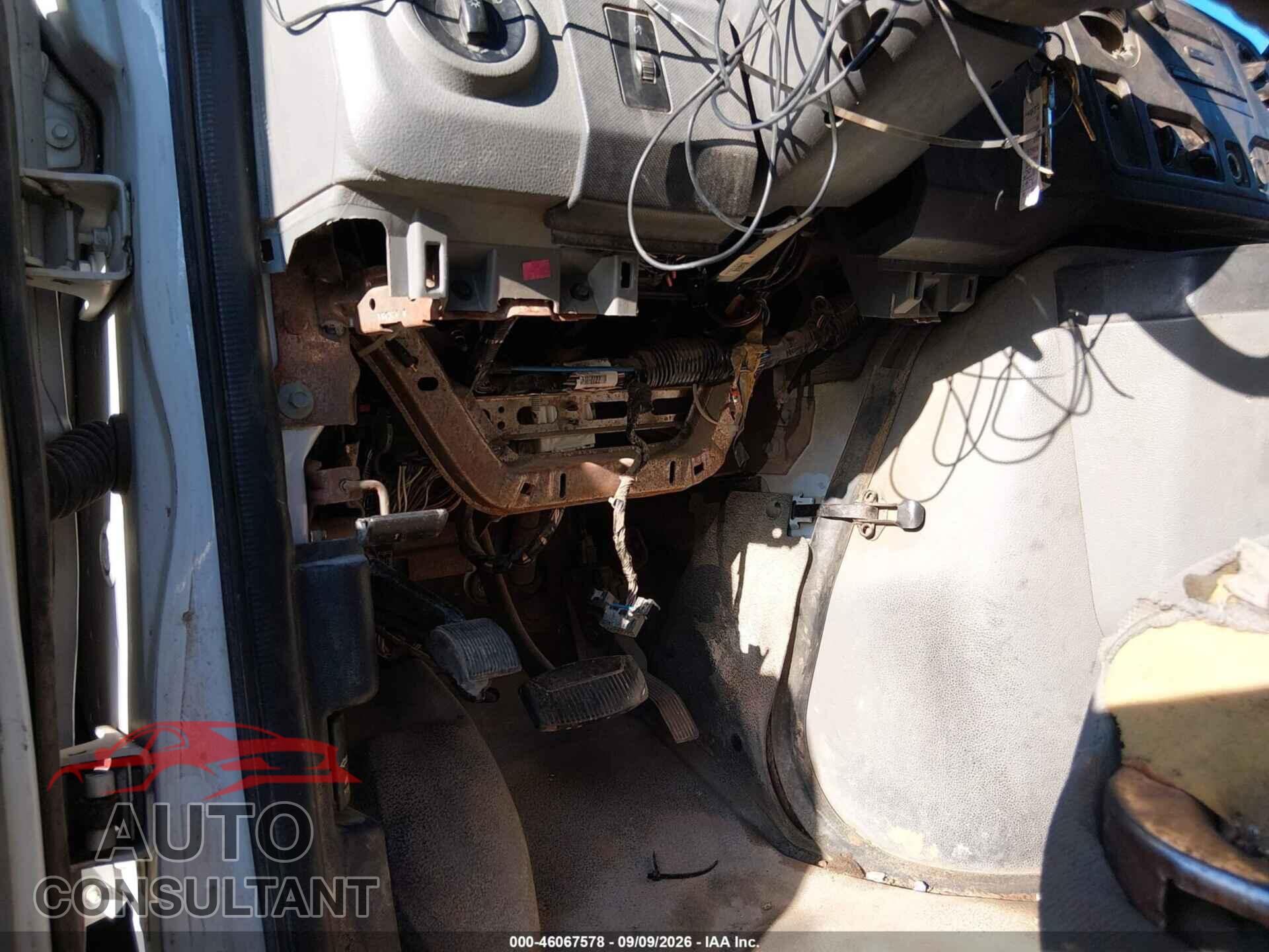FORD E-250 2009 - 1FTNE24W79DA34024