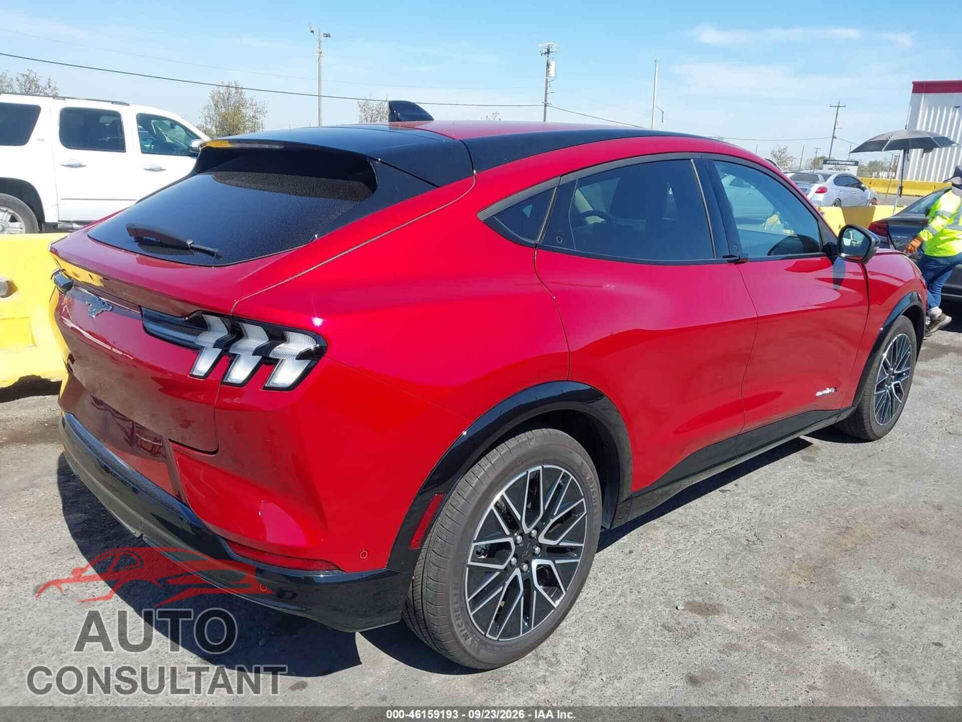 FORD MUSTANG MACH-E 2024 - 3FMTK3SU7RMA29624