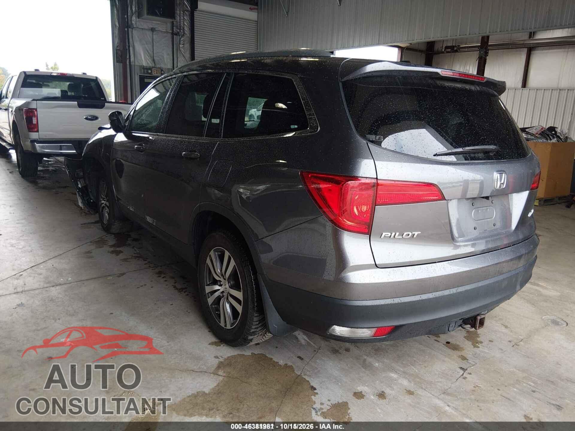 HONDA PILOT 2017 - 5FNYF6H59HB008082