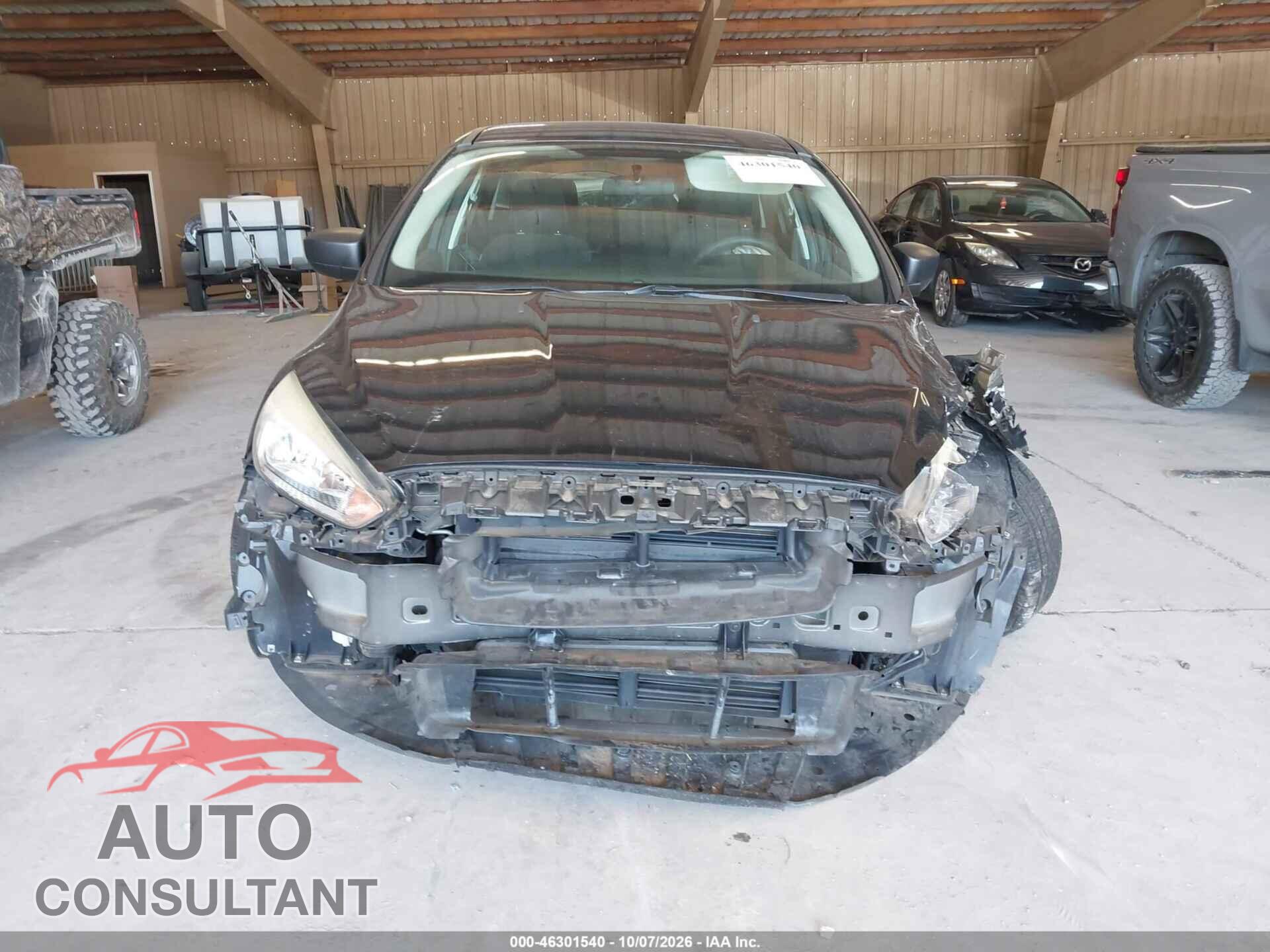 FORD FOCUS 2017 - 1FADP3E24HL330930
