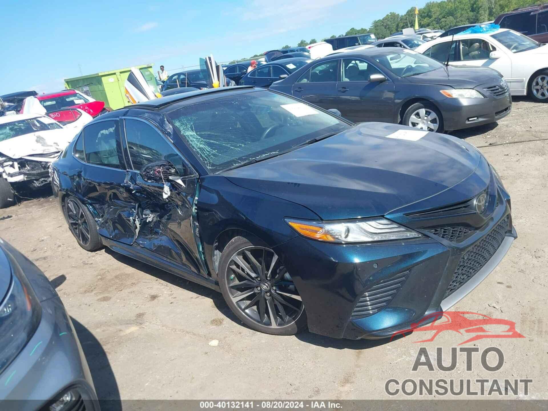 TOYOTA CAMRY 2018 - 4T1B61HK1JU605430