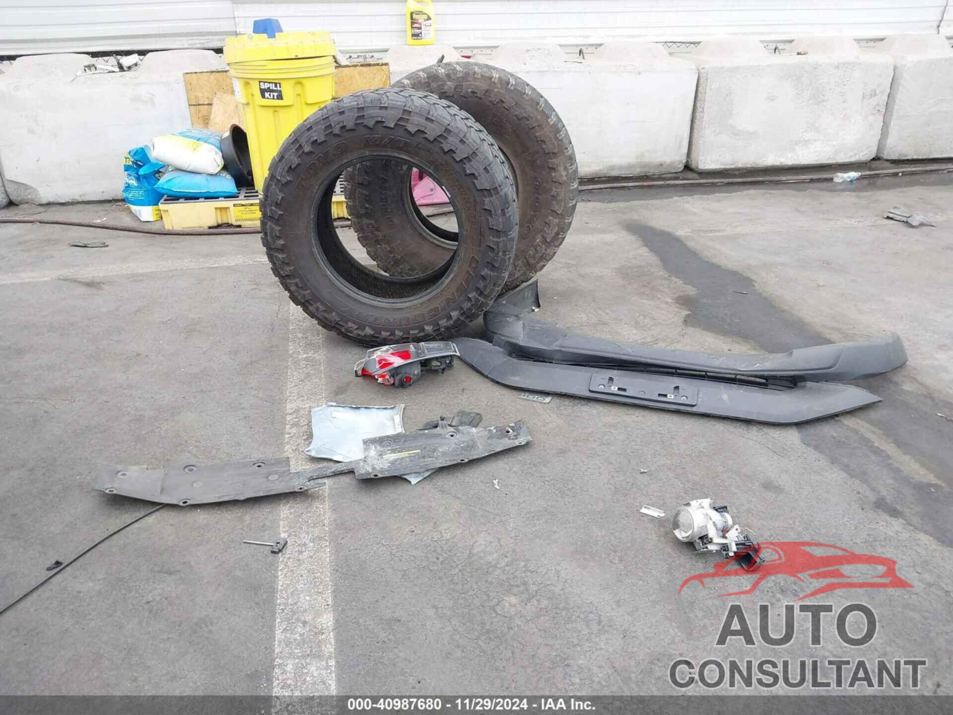 TOYOTA TACOMA 2022 - 3TMAZ5CN0NM166599