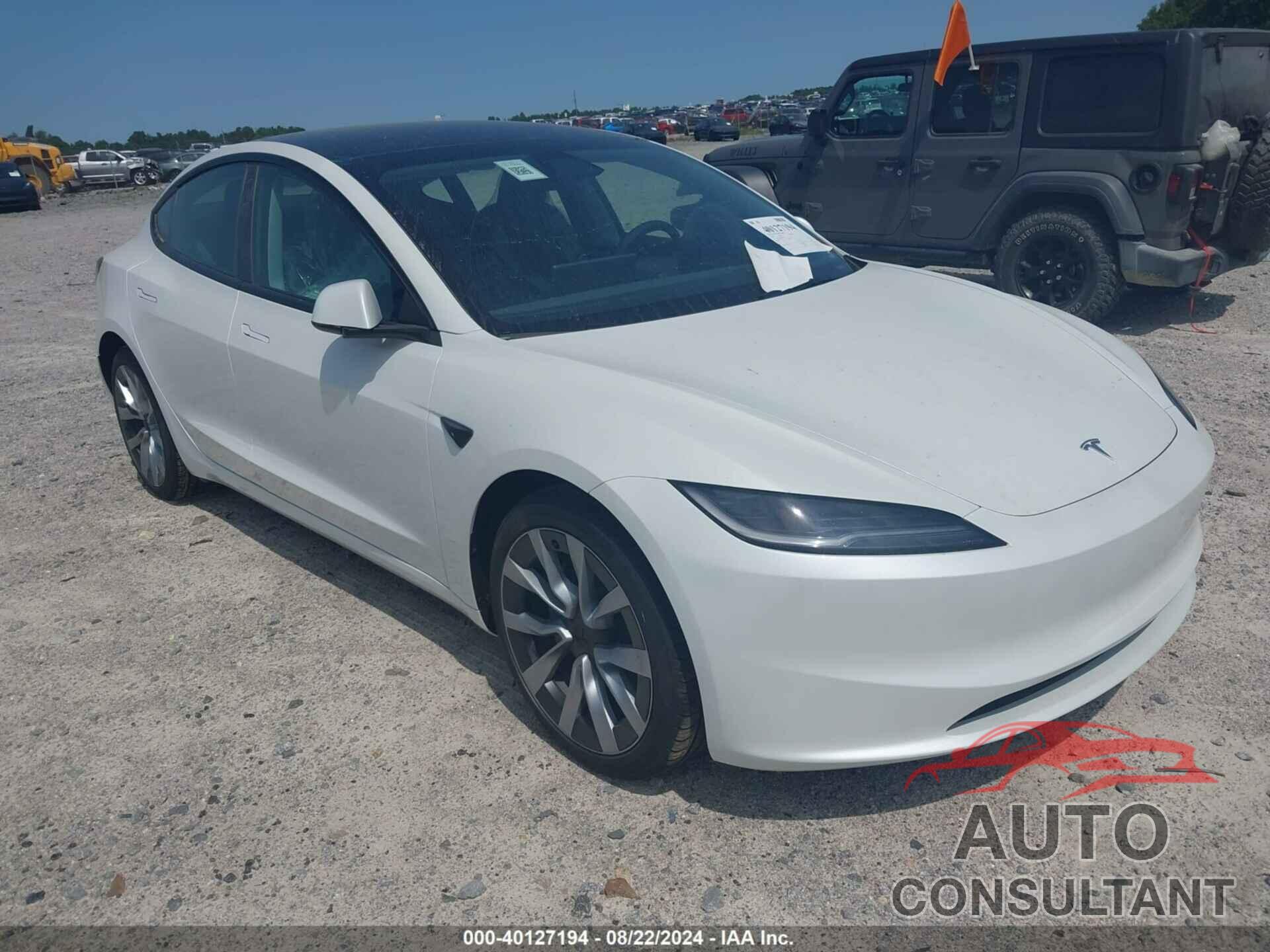 TESLA MODEL 3 2024 - 5YJ3E1EB7RF792533