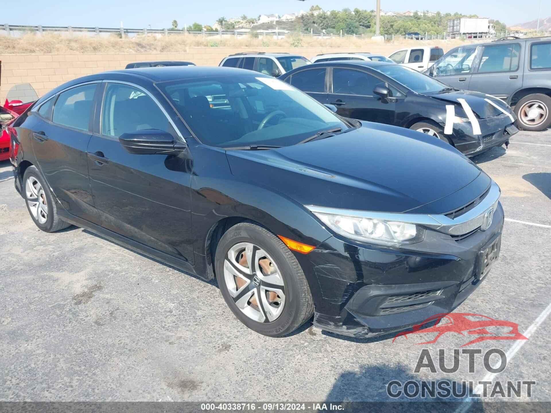 HONDA CIVIC 2018 - 2HGFC2F53JH588619