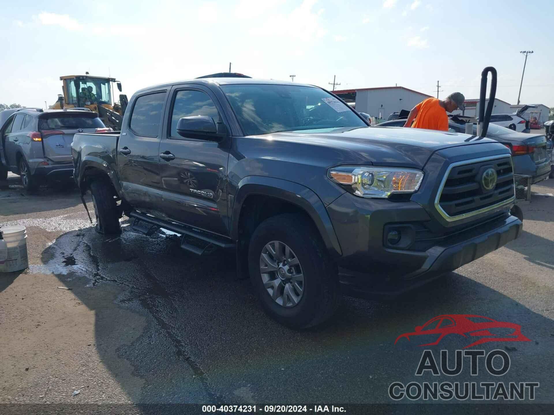 TOYOTA TACOMA 2019 - 5TFAZ5CN6KX081465