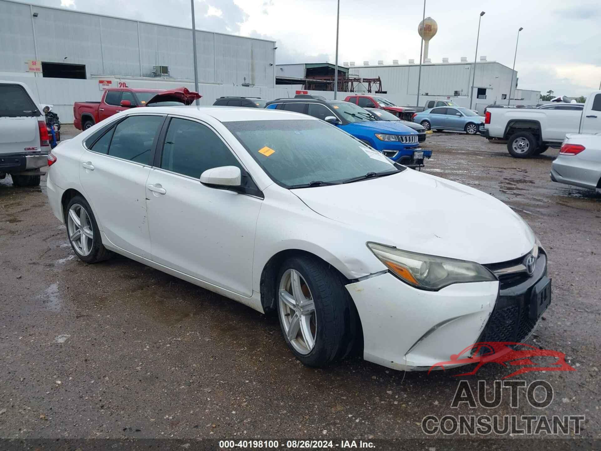 TOYOTA CAMRY 2015 - 4T1BF1FK0FU949664