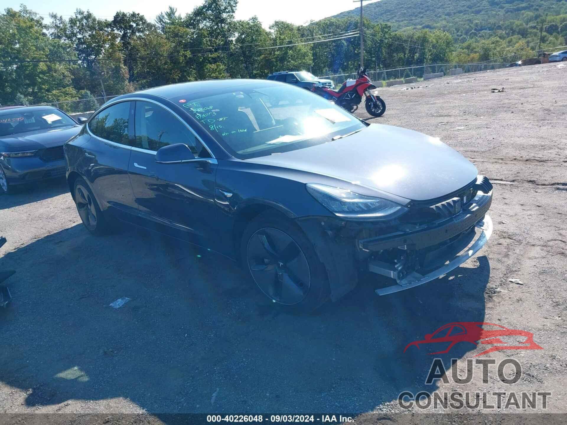 TESLA MODEL 3 2019 - 5YJ3E1EB8KF359616